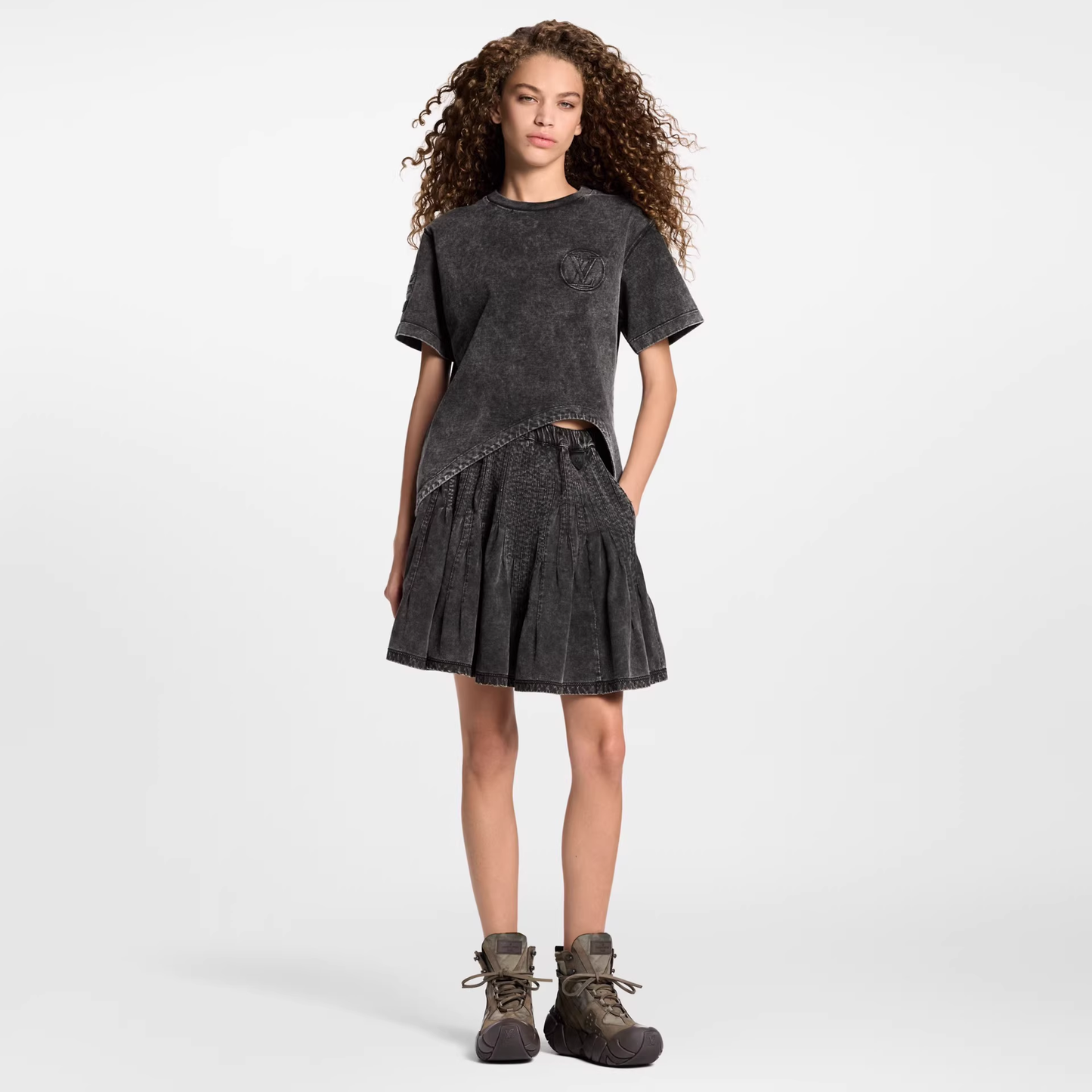 2025 Round neck distressed irregular short sleeved skirt set