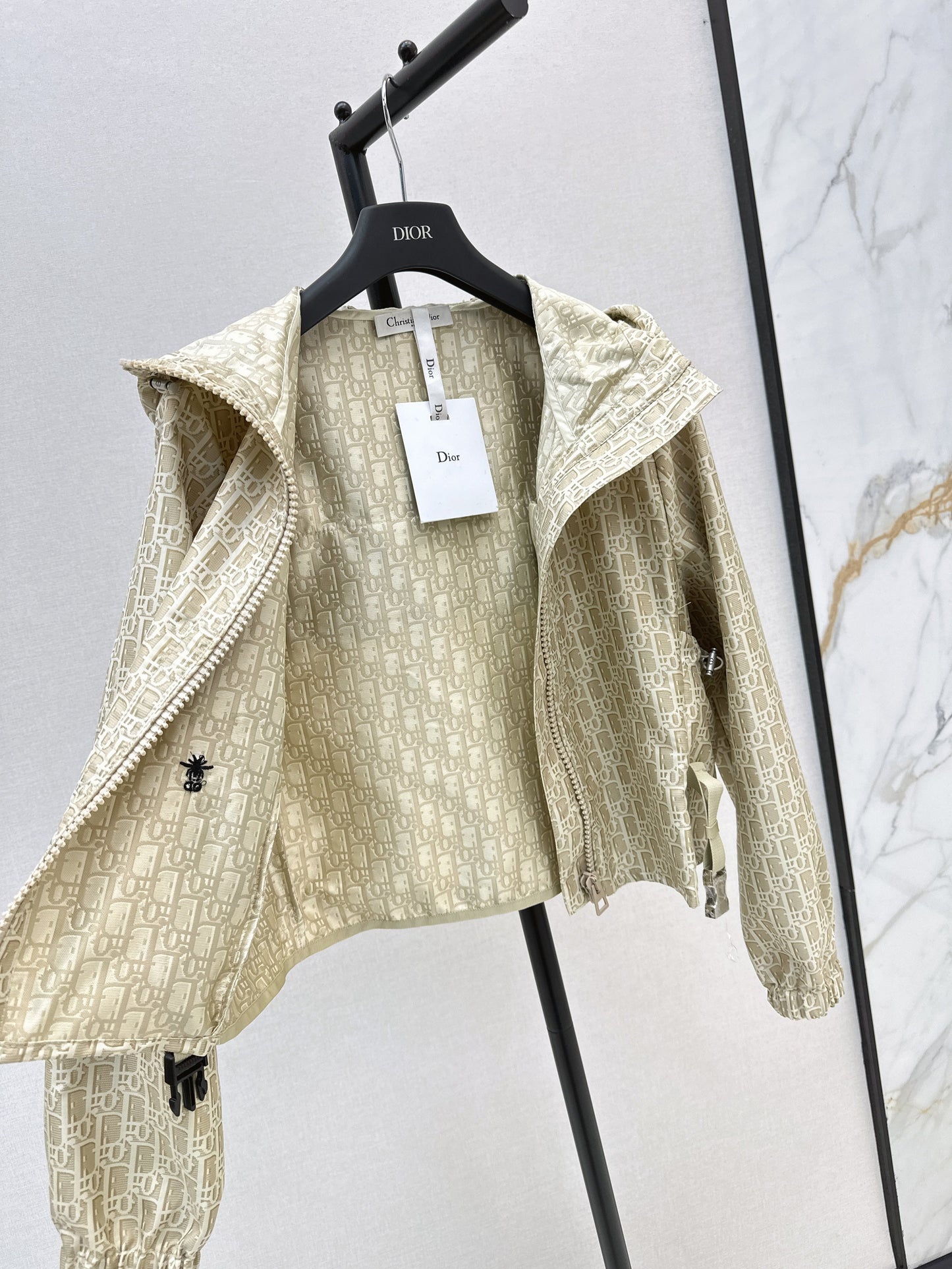 Hooded Jacket