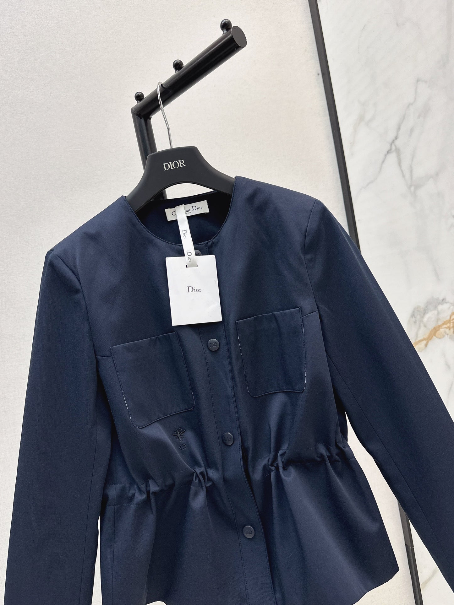 Round-neck, waisted trench coat