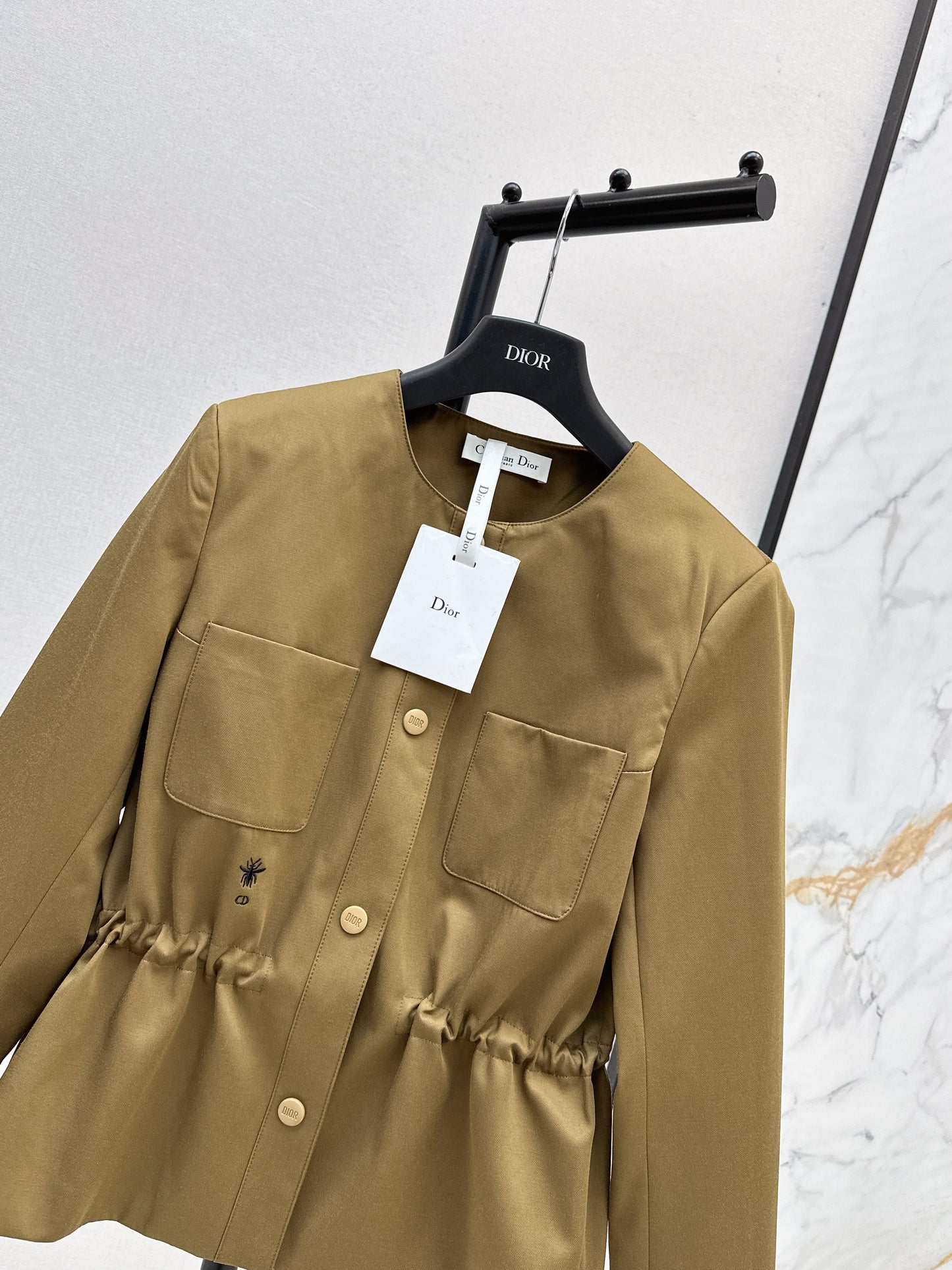 Round-neck, waisted trench coat