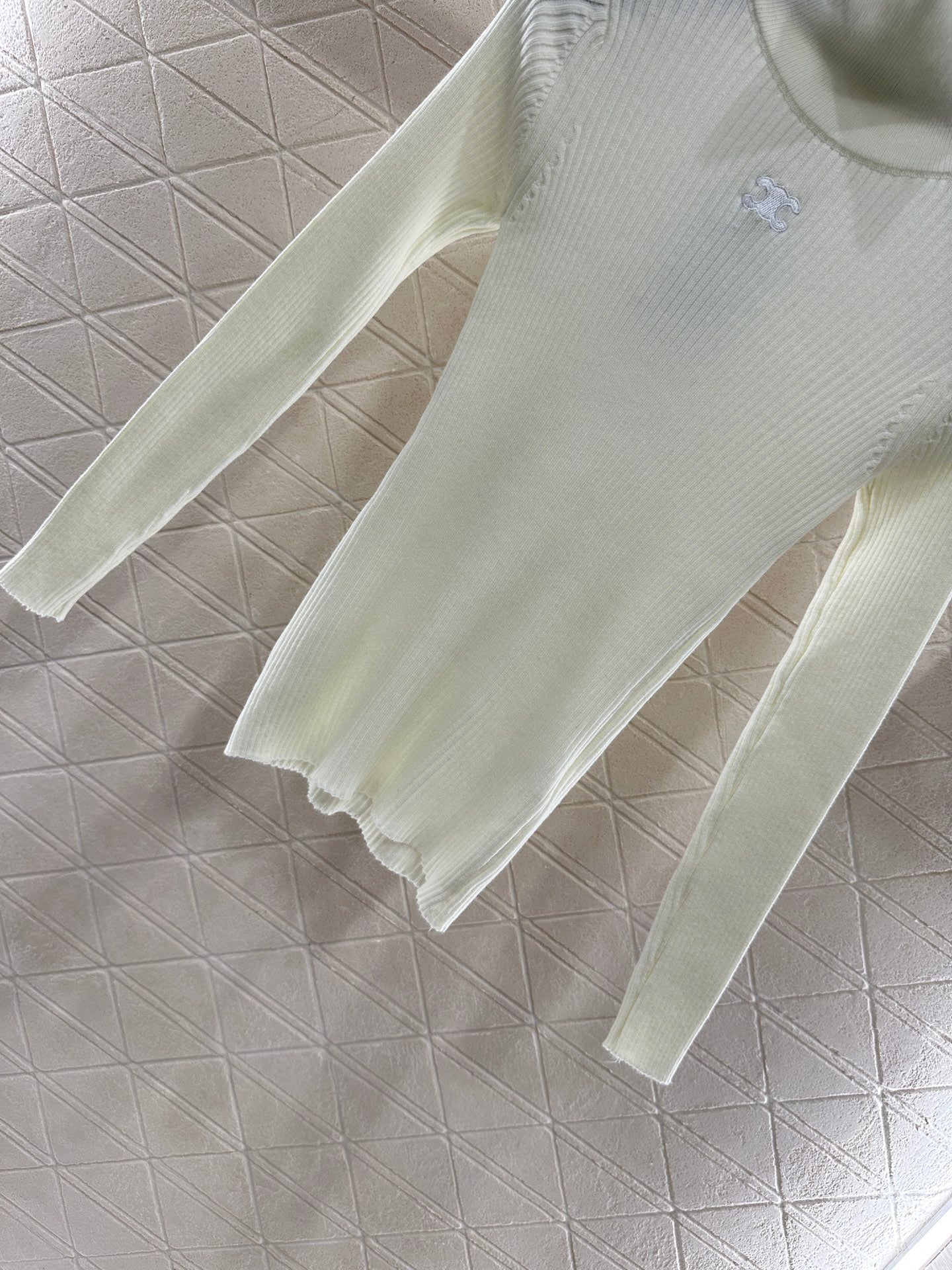 25fw Slim fit high neck base shirt