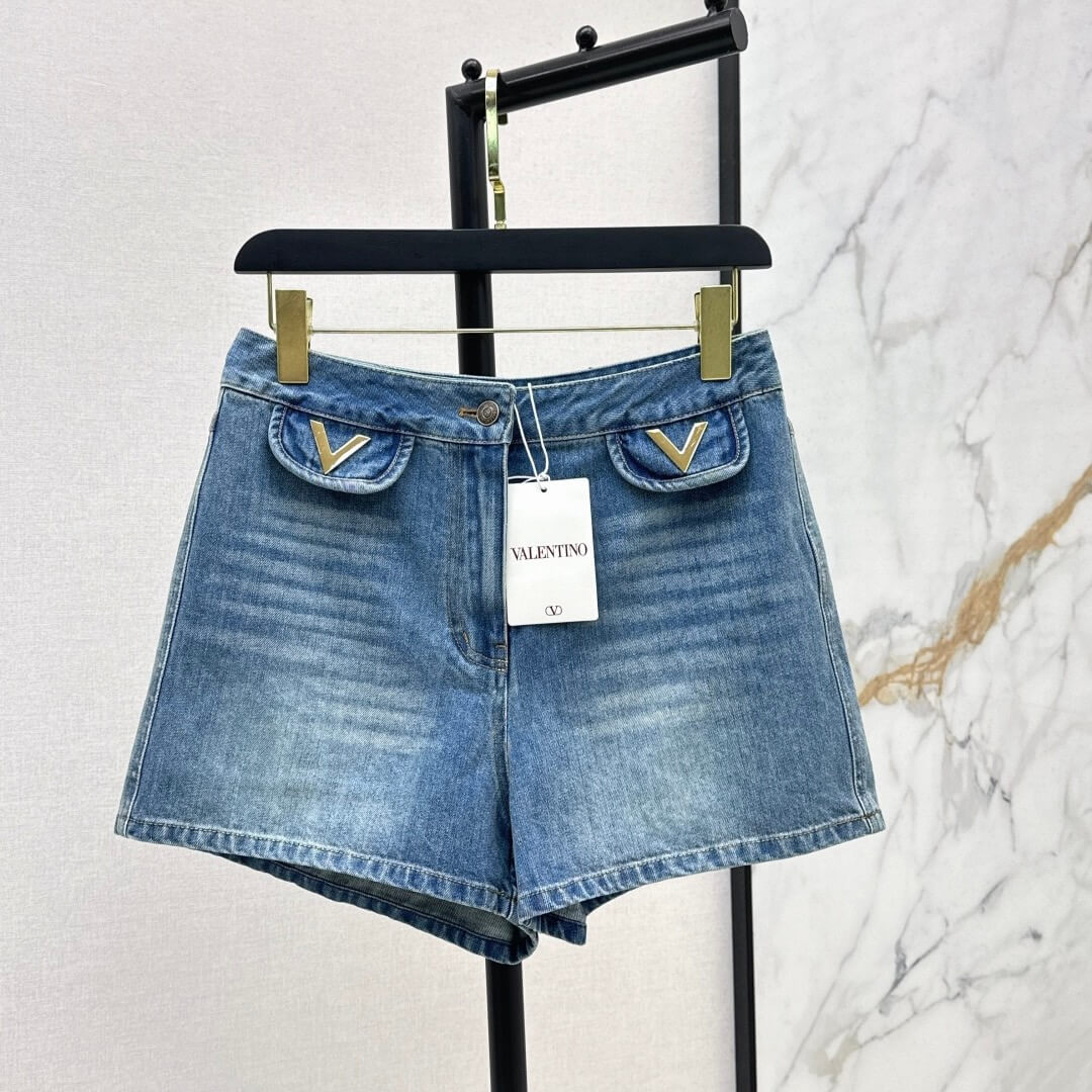 Classic Vintage Washed Metal-Embellished Shorts