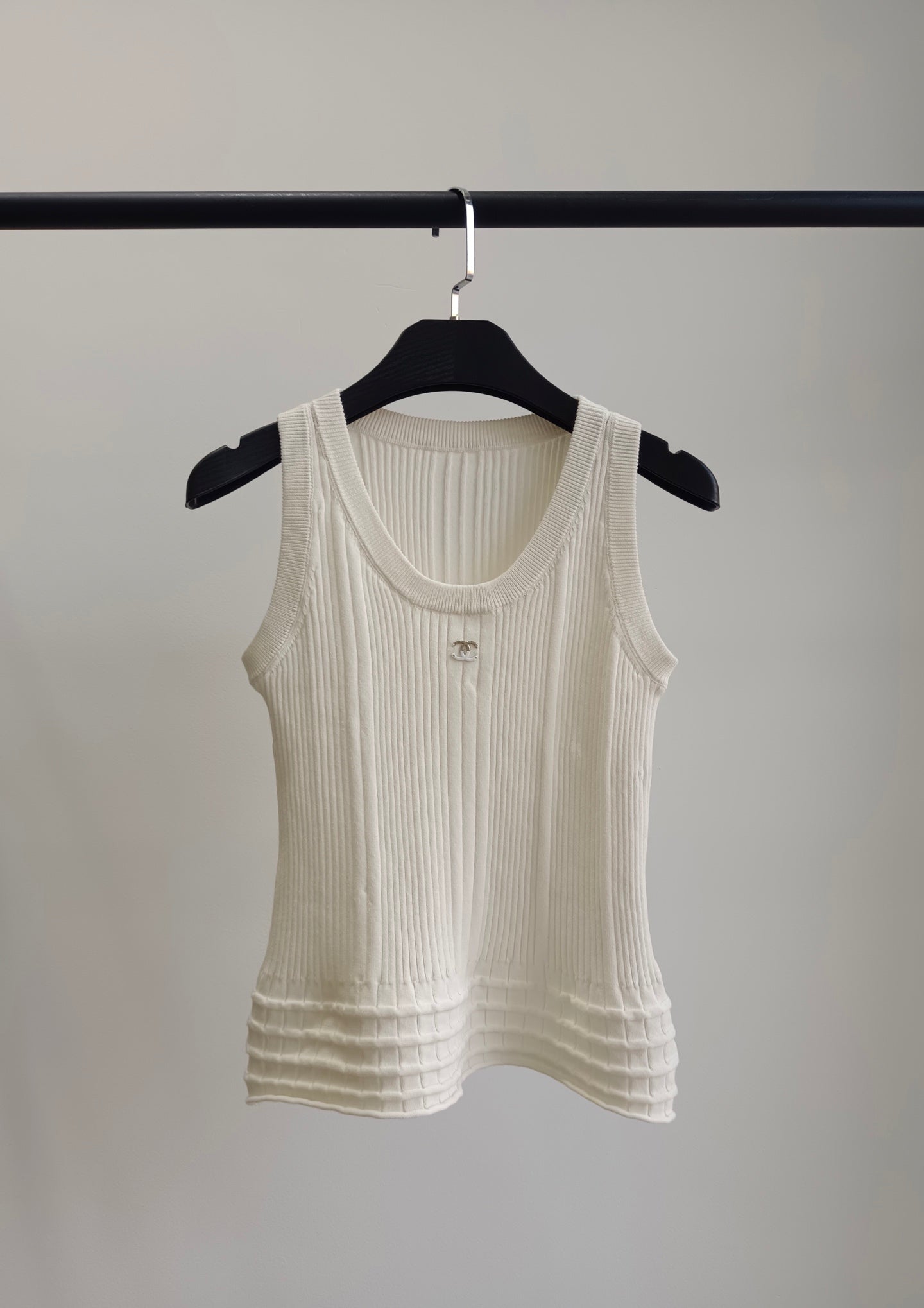 25ss new logo knitted camisole