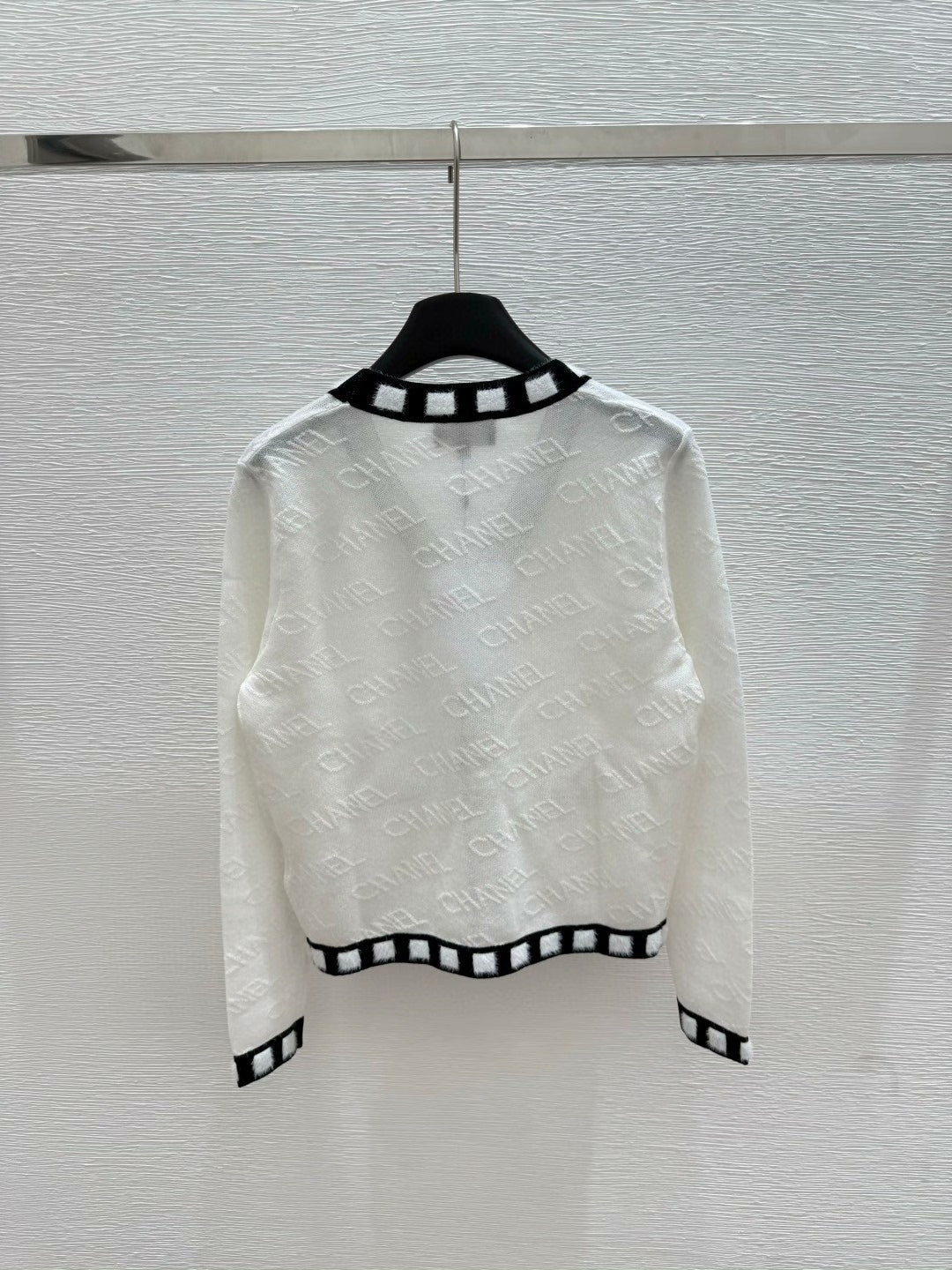 25 Spring and Autumn Sleeve Cardigan