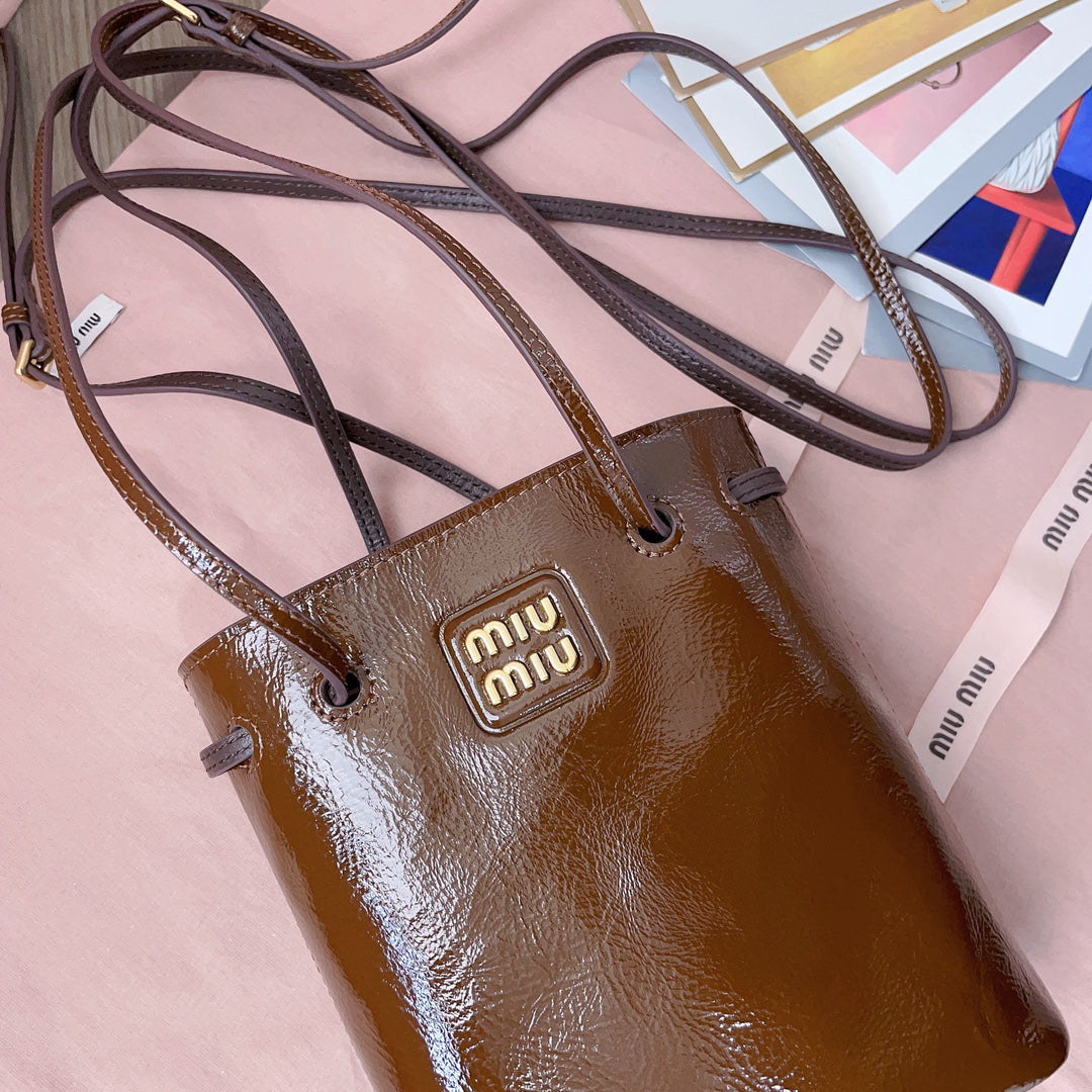 M 25 New mini bucket bag