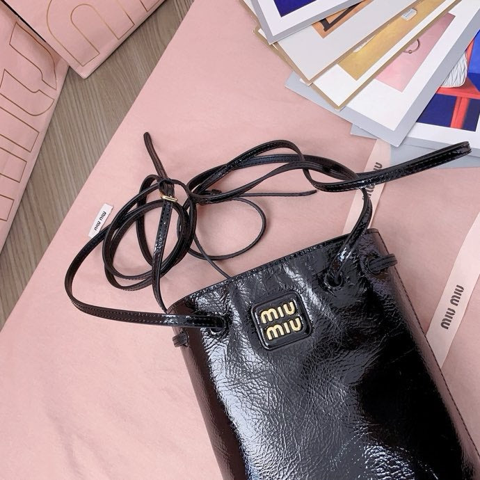 M 25 New mini bucket bag
