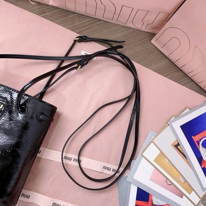 M 25 New mini bucket bag
