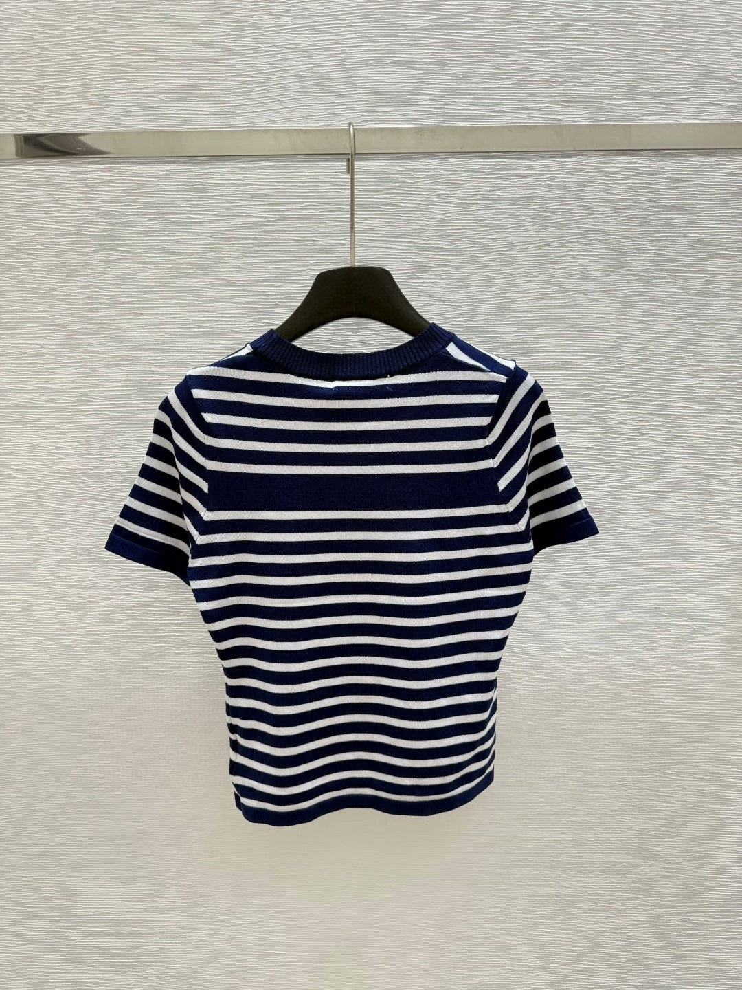 25 Summer striped knitted round neck short sleeves