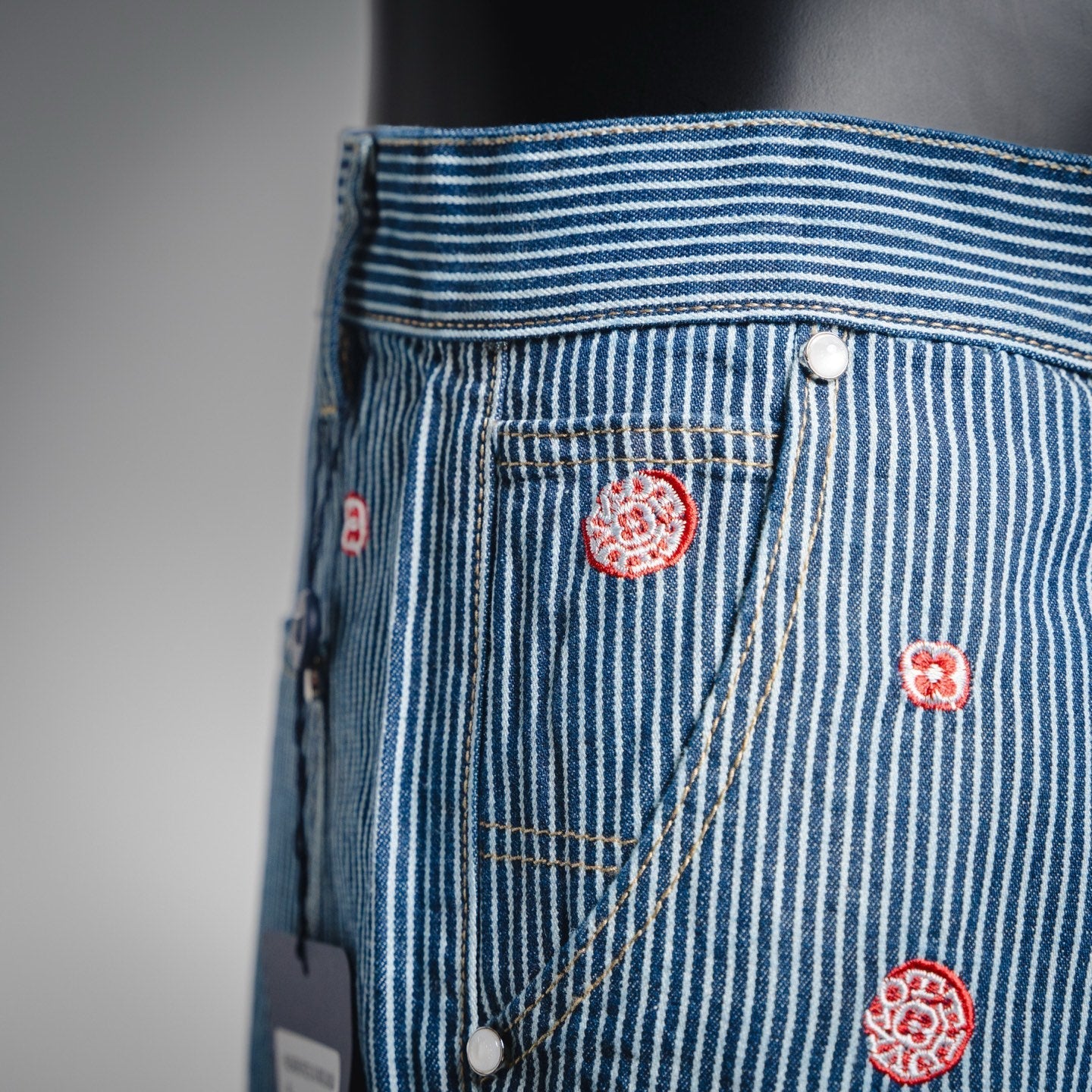 25 Collaborative Cherry Blossom Embroidered Vertical Striped Denim Pants