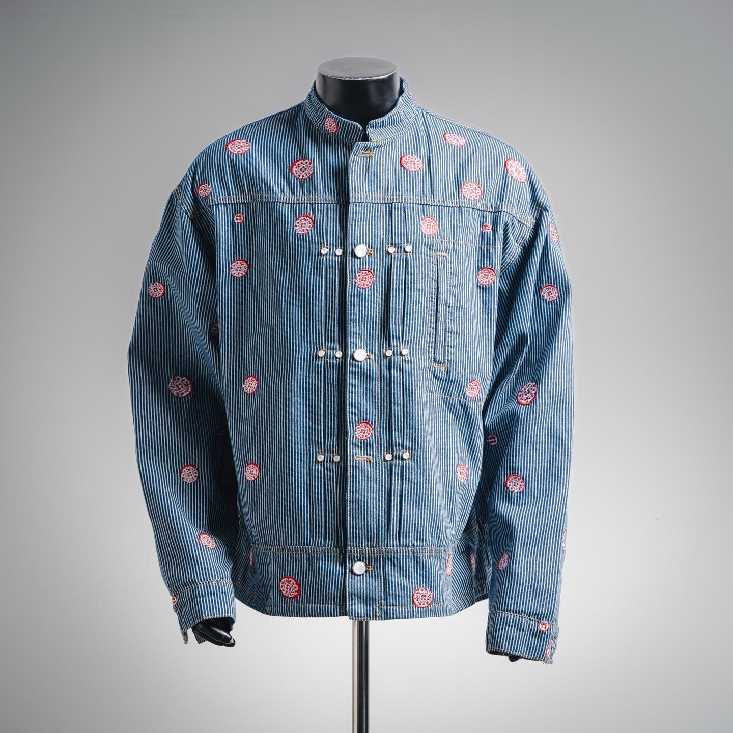 25 Collaborative Sakura Embroidered Vertical Striped Denim