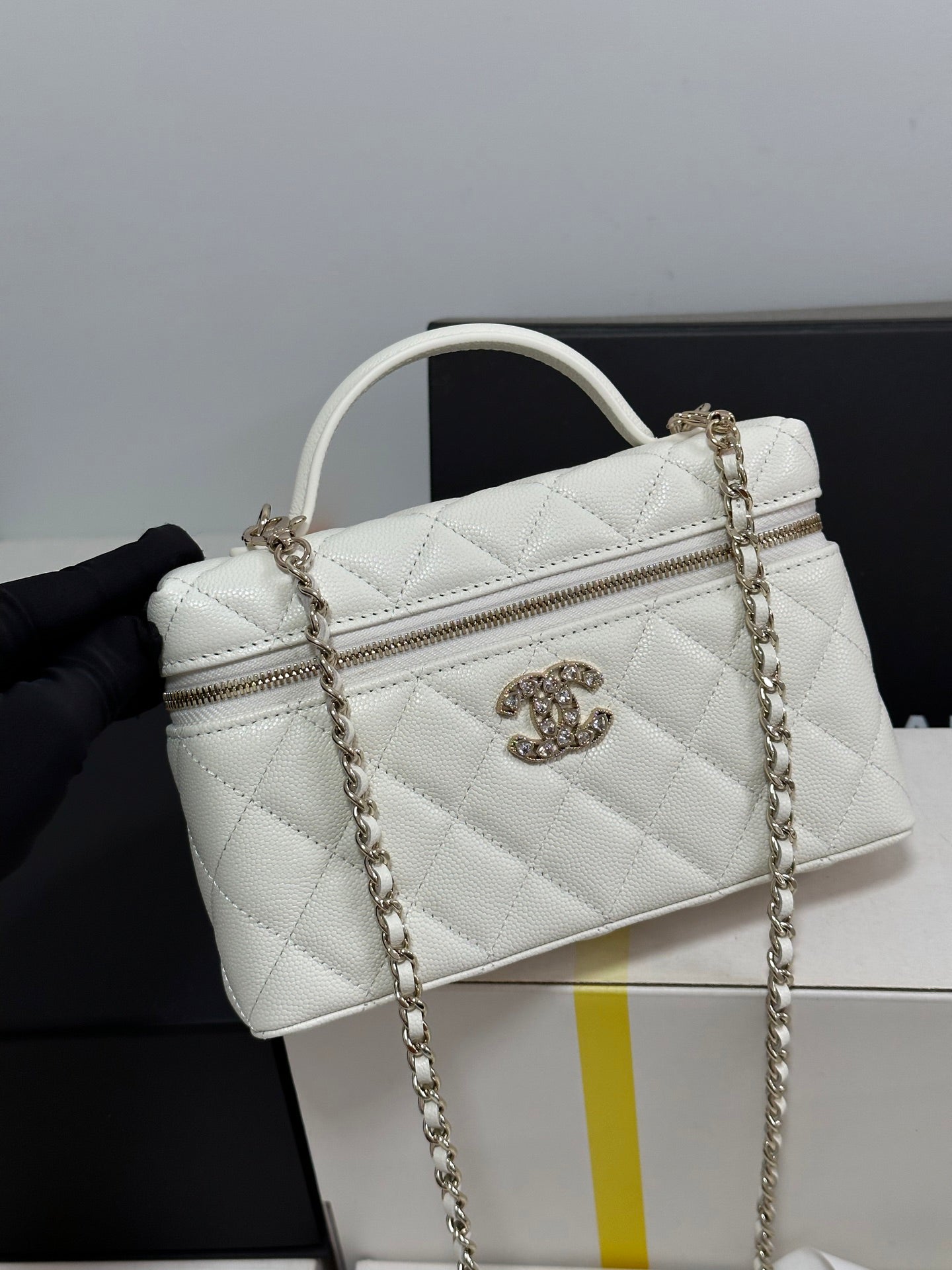 Handle Pack Box Pack-lambskin