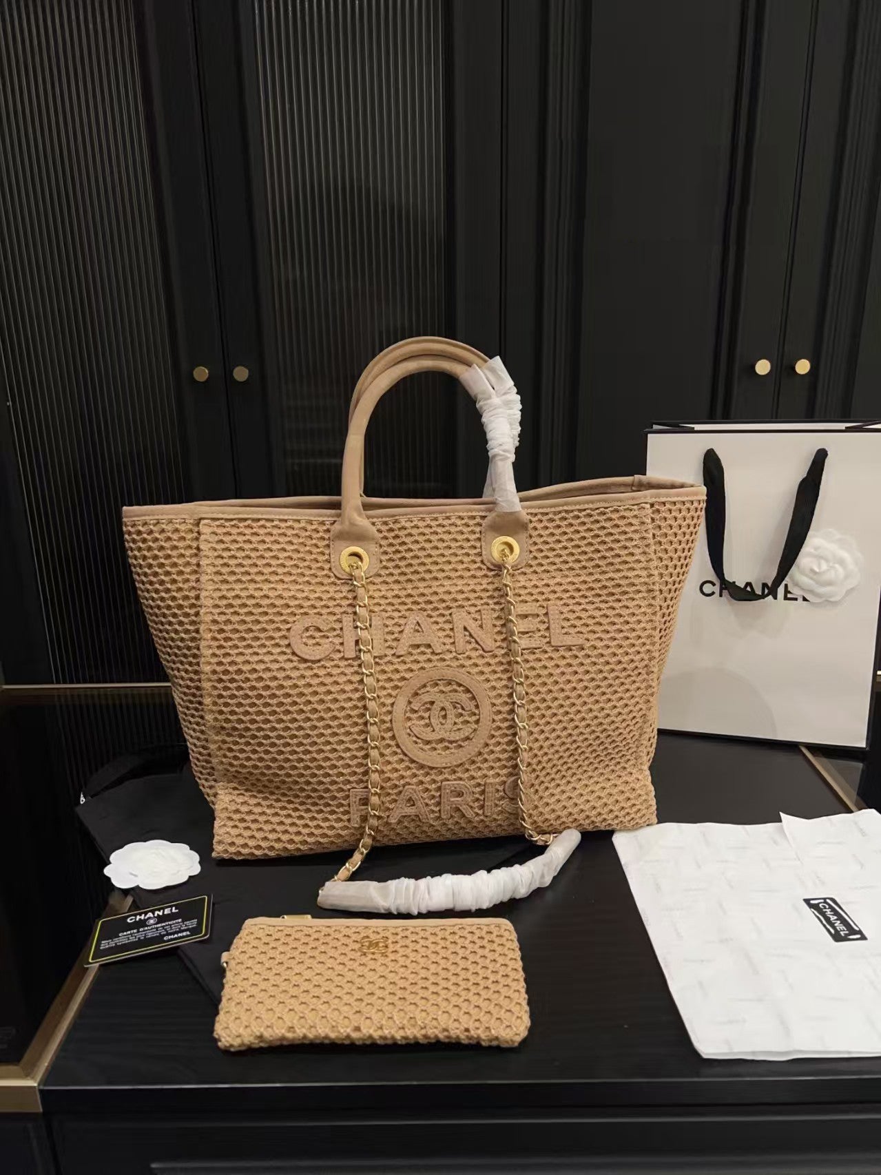 25 Deauville Tote Bag 34cm Beige Crochet Suede