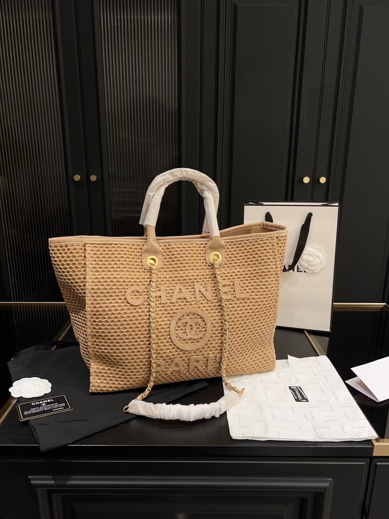 25 Deauville Tote Bag 34cm Beige Crochet Suede