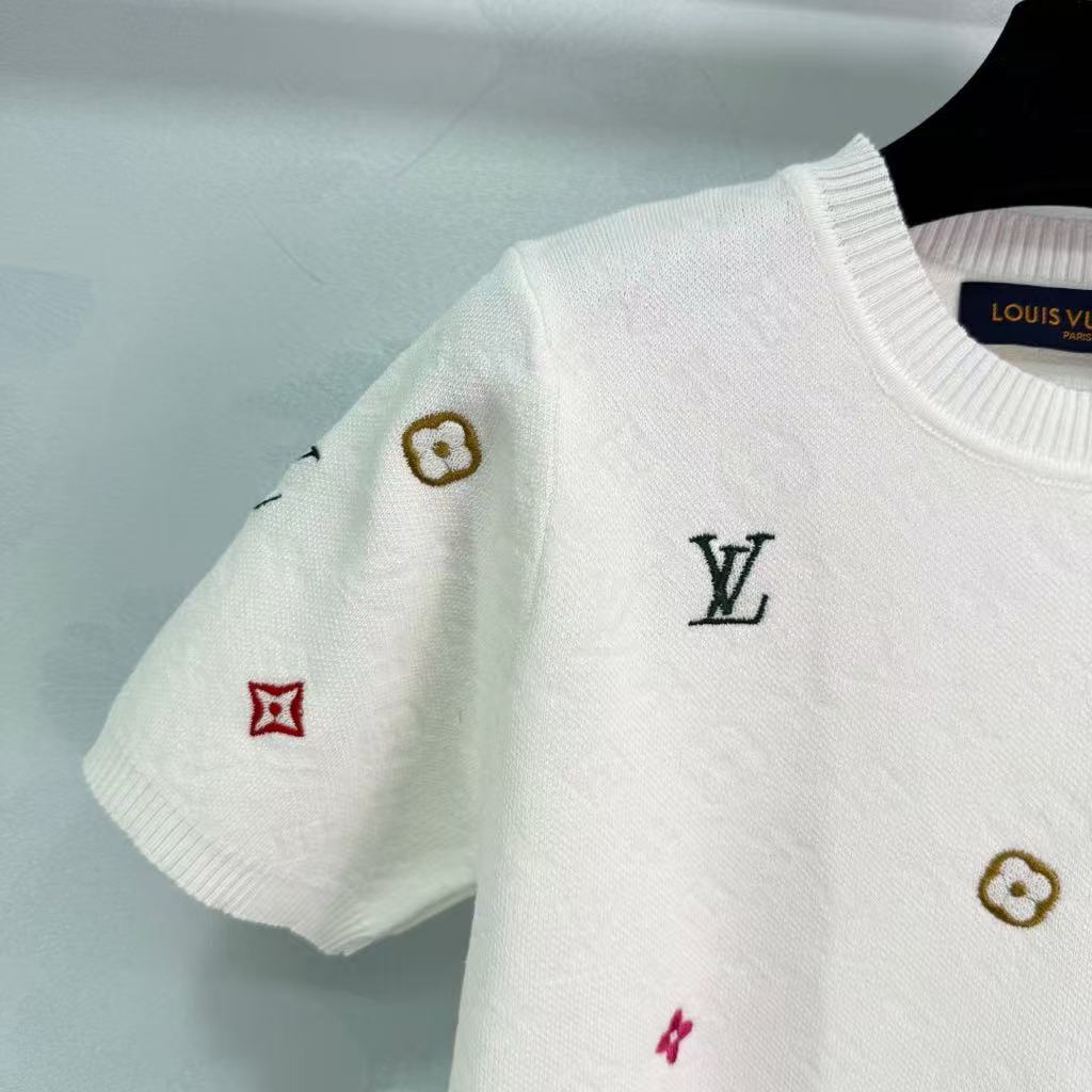 25SS Knitted round neck short sleeved shirt)