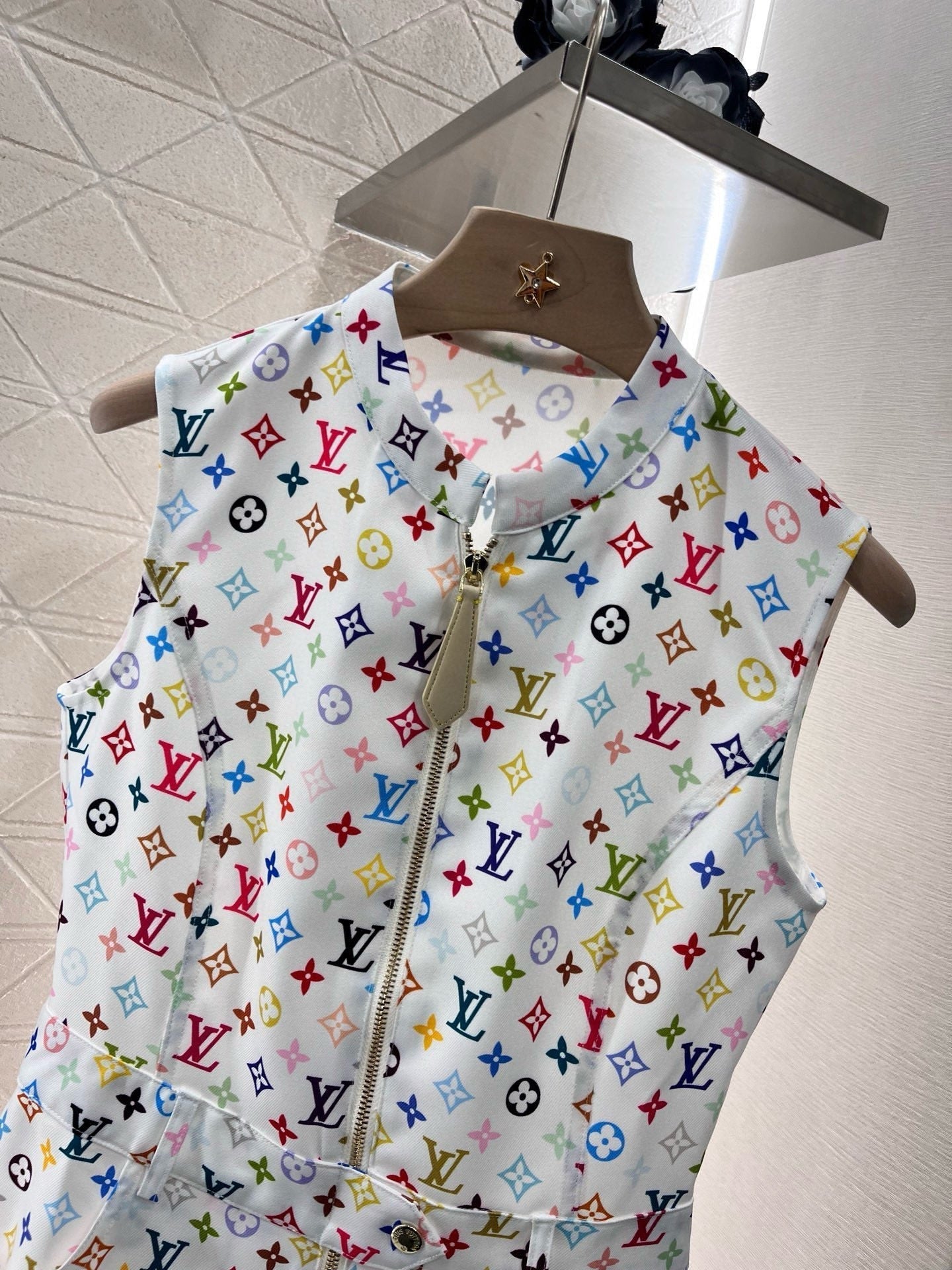 2025 New Sleeveless Dress
