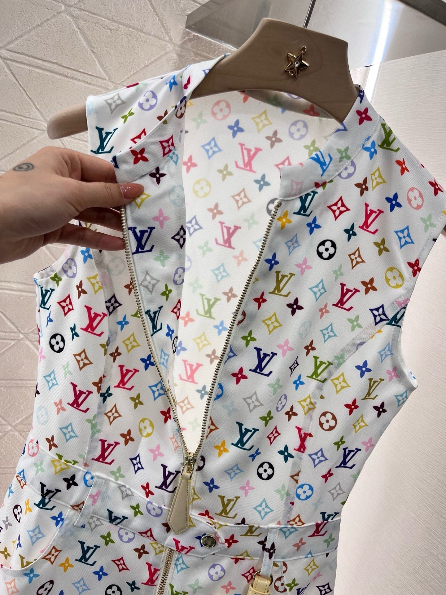 2025 New Sleeveless Dress