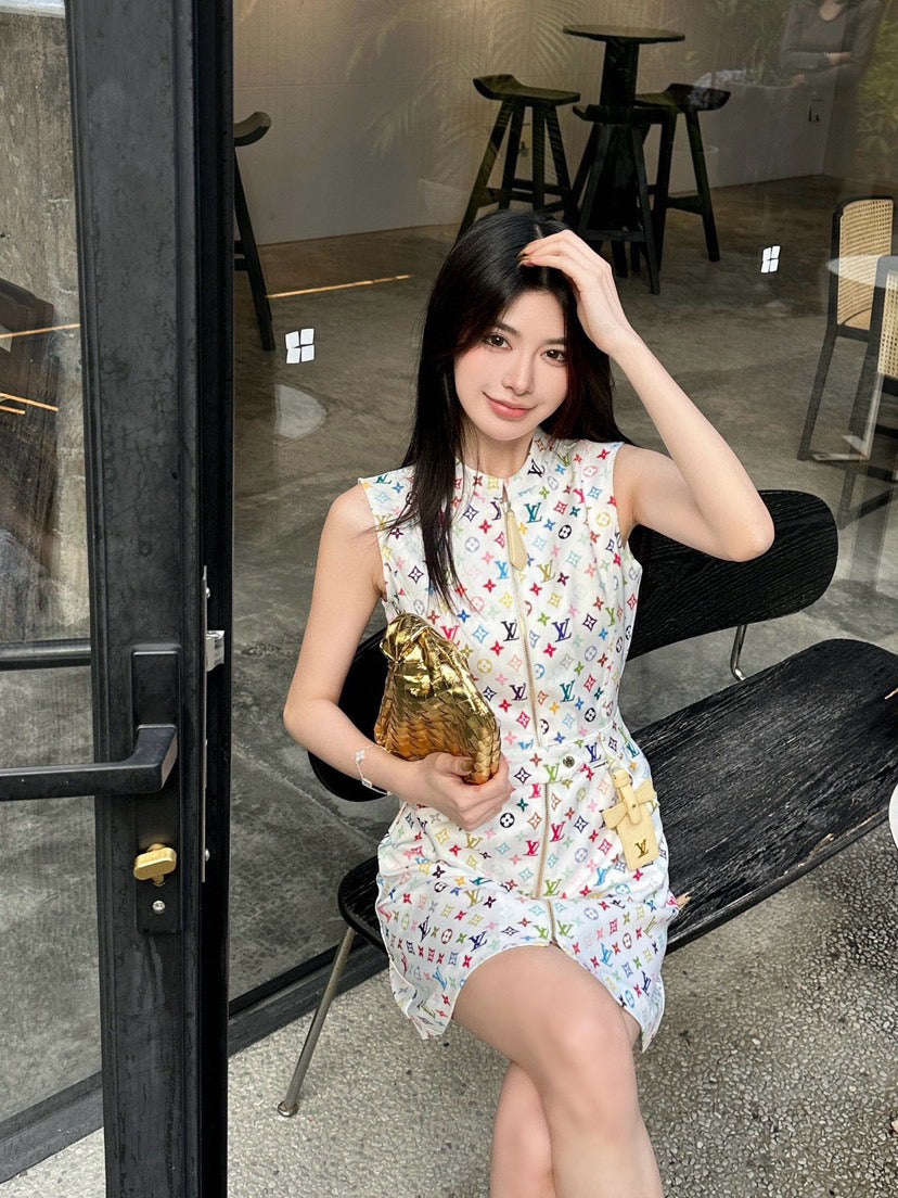 2025 New Sleeveless Dress