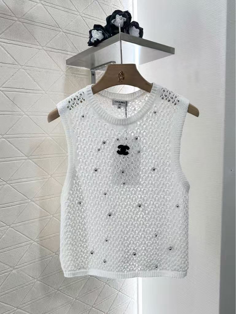 25fw Hollow nail bead knitted vest
