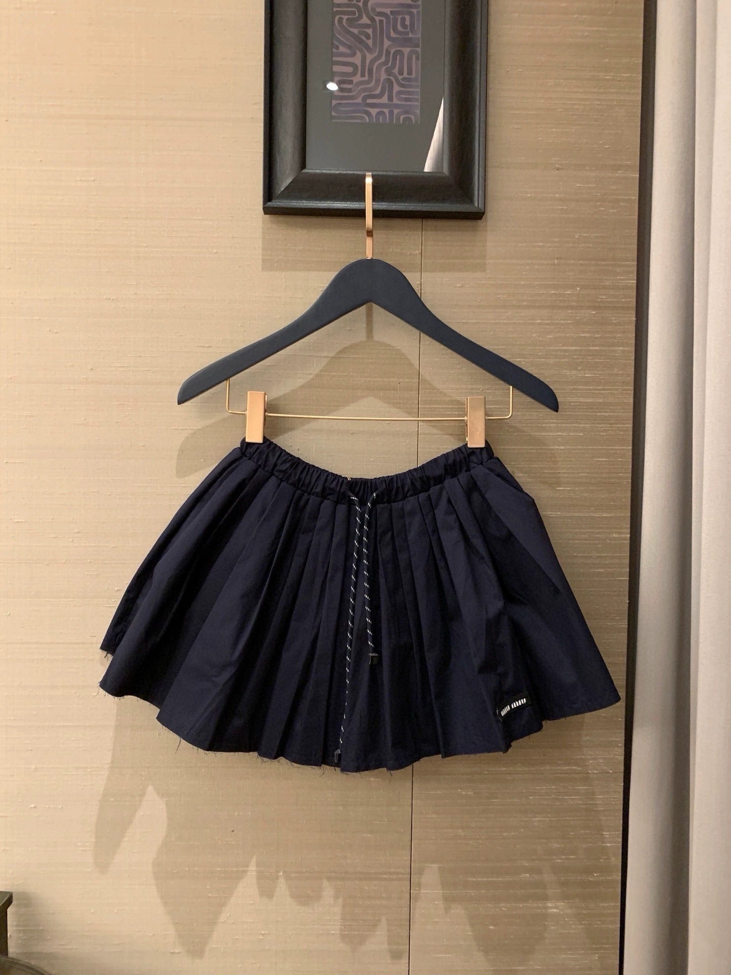 25 new pleated skirt red rope embellishment - tutu skirt
