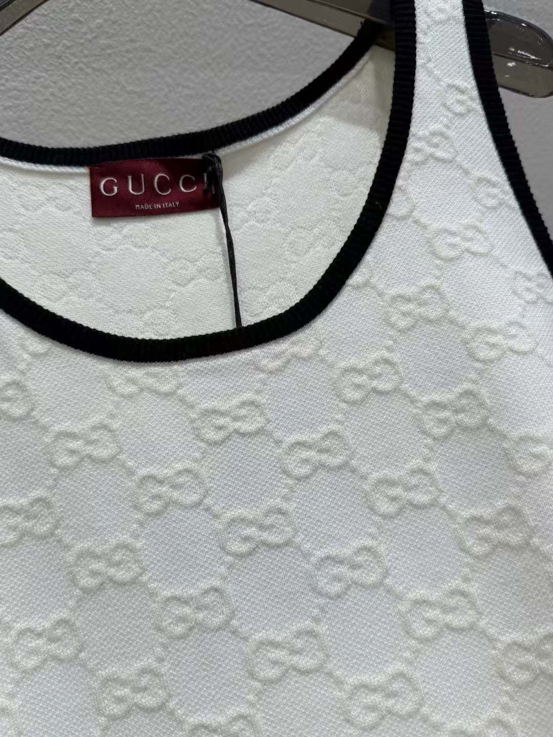25 new white jacquard knitted vest skirt