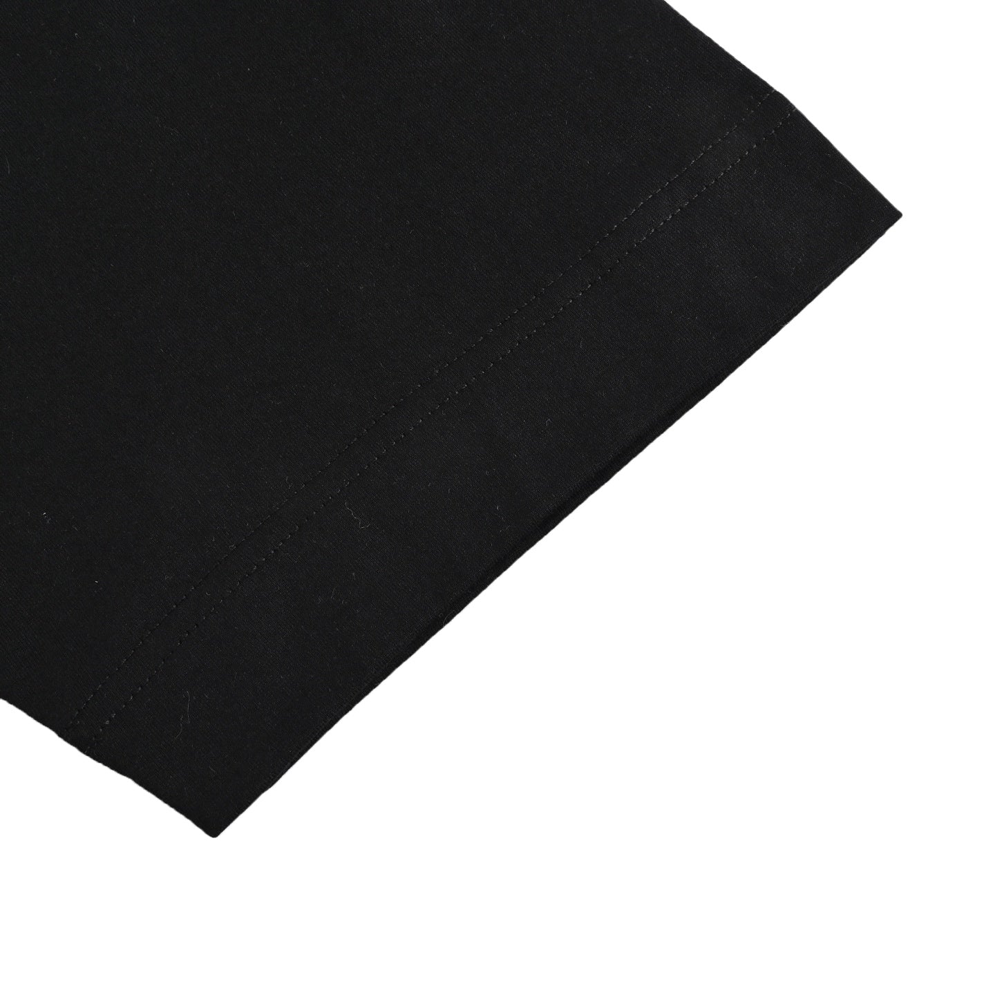 embroidered letter logo short sleeves