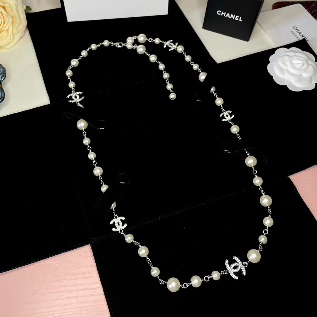 Pearl Silver Hardware Long Necklace 65cm with Crystals