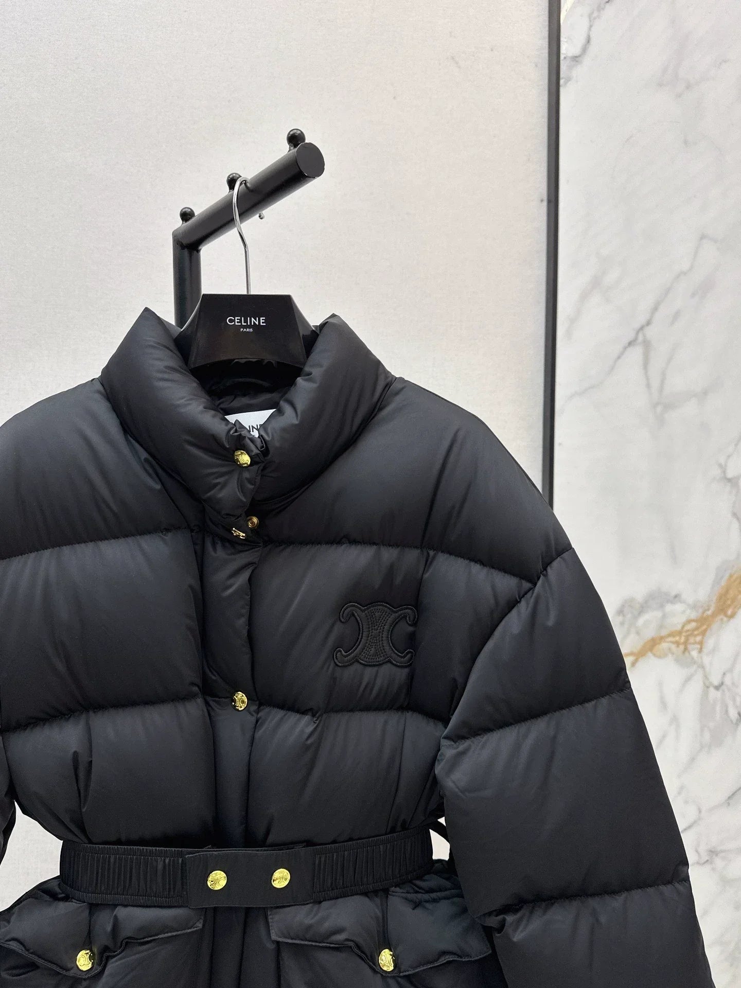 25fw Stand collar waisted down jacket
