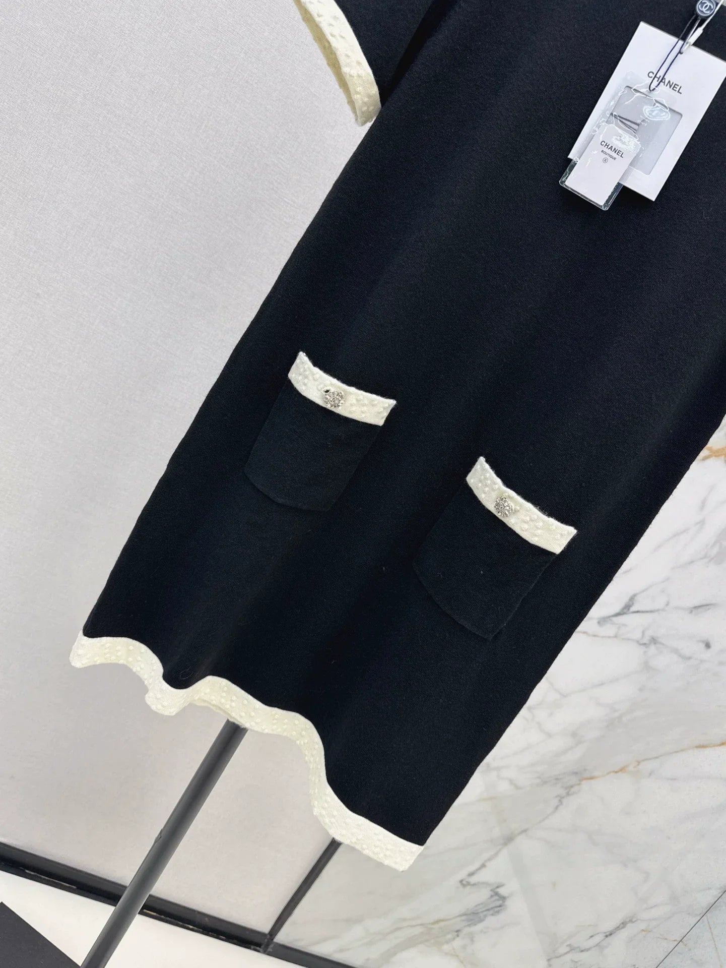25fw Knitted short sleeved dress