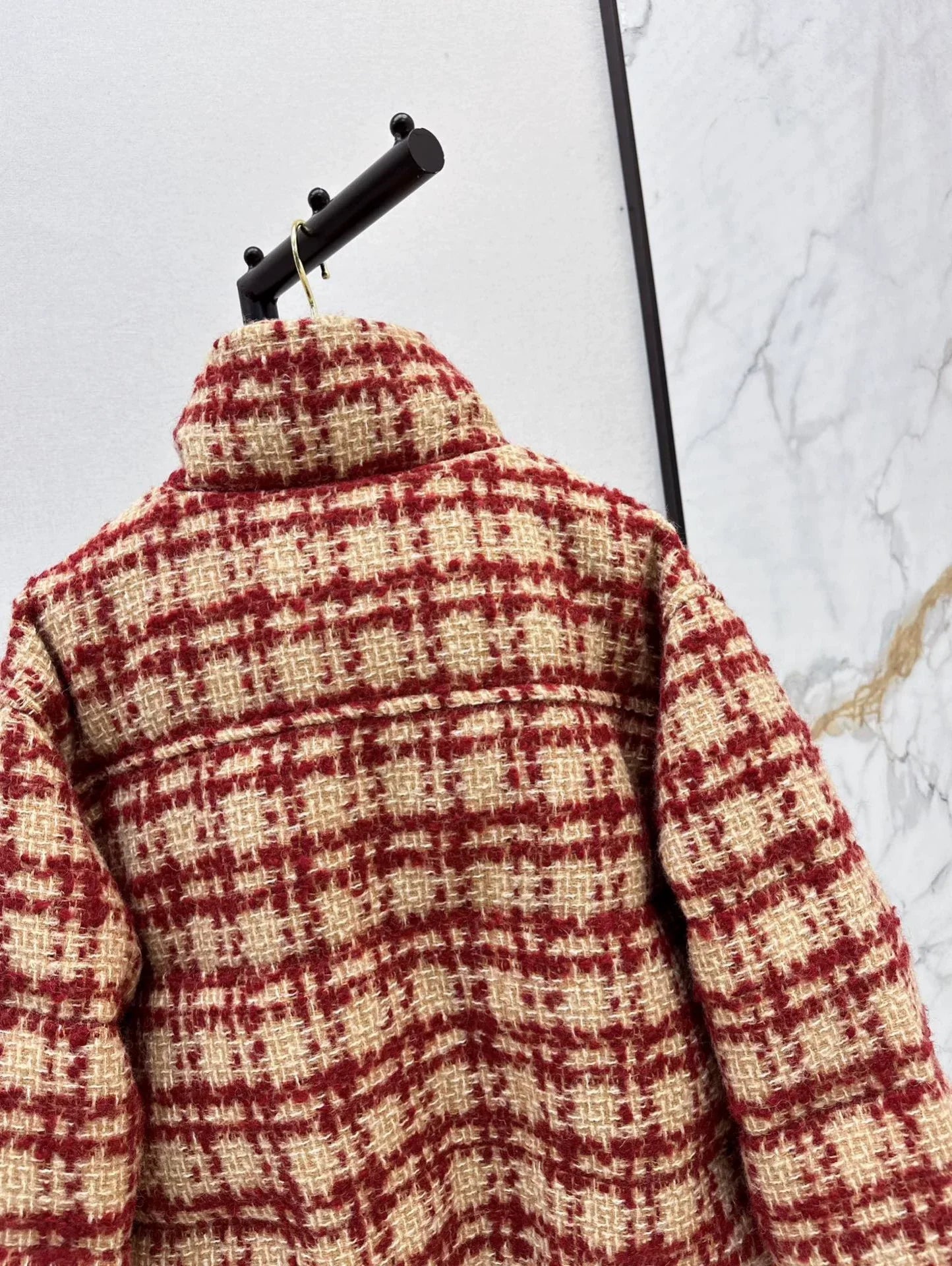 25 Skiing tweed plaid stand up collar down