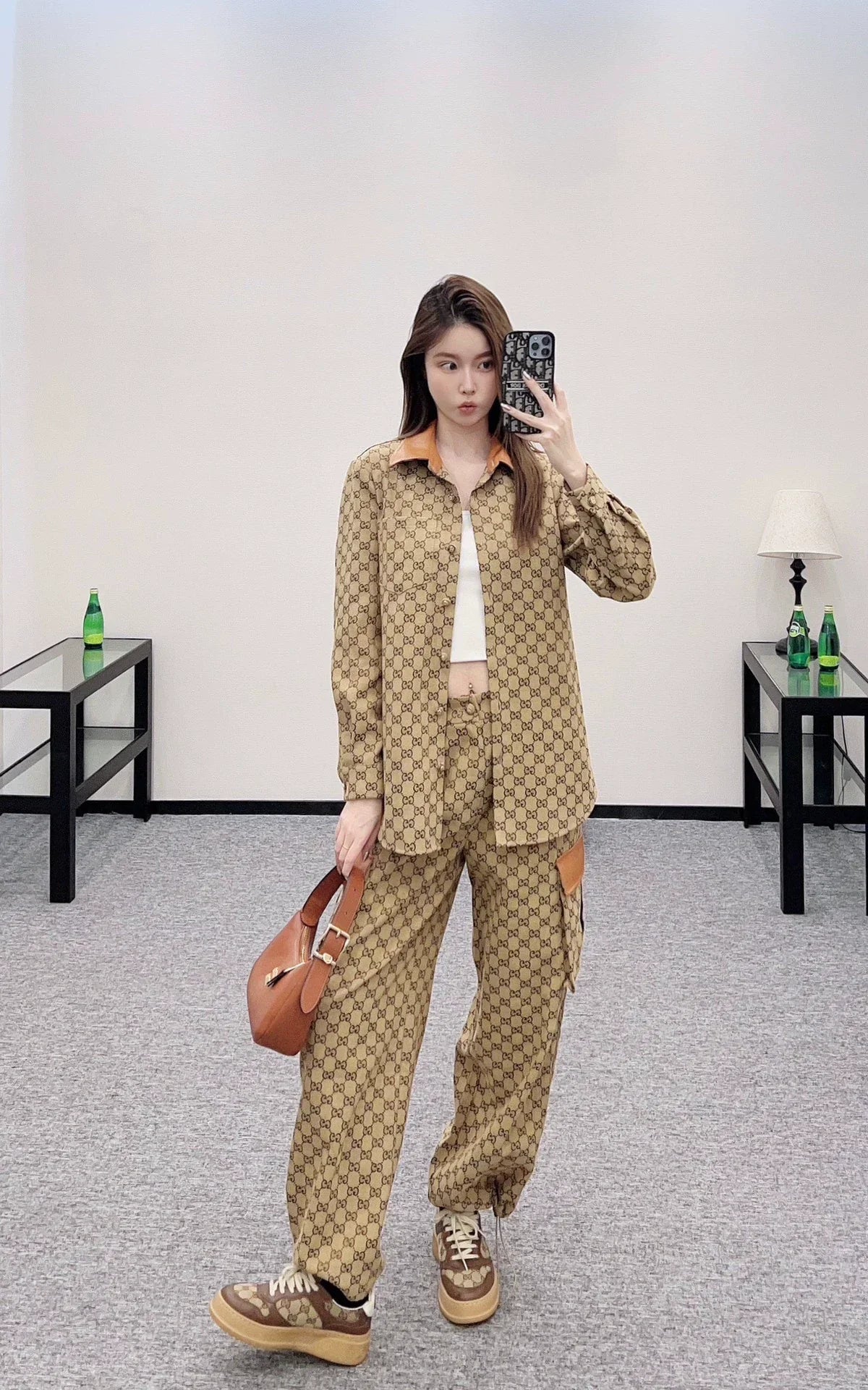 25 Splicing jacquard shirt and pants set