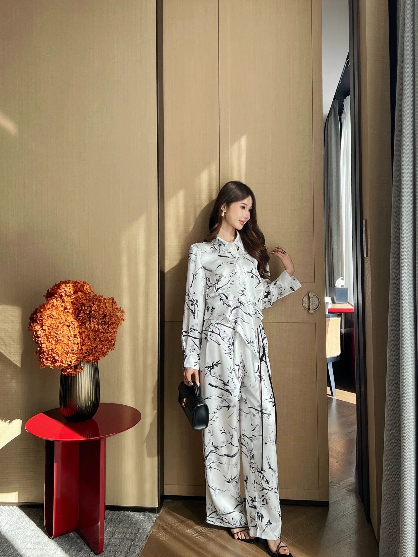 25fw Shirt+buckle decoration straight leg pants