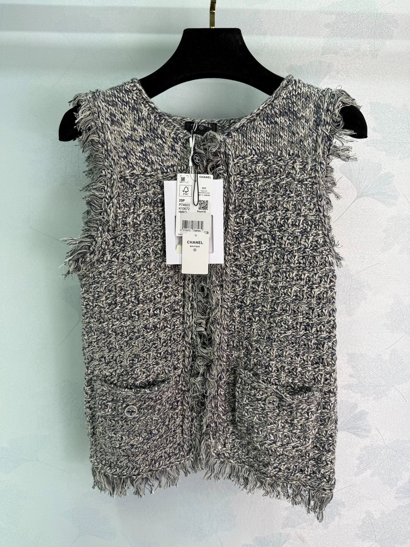 2025 fringed knitted vest