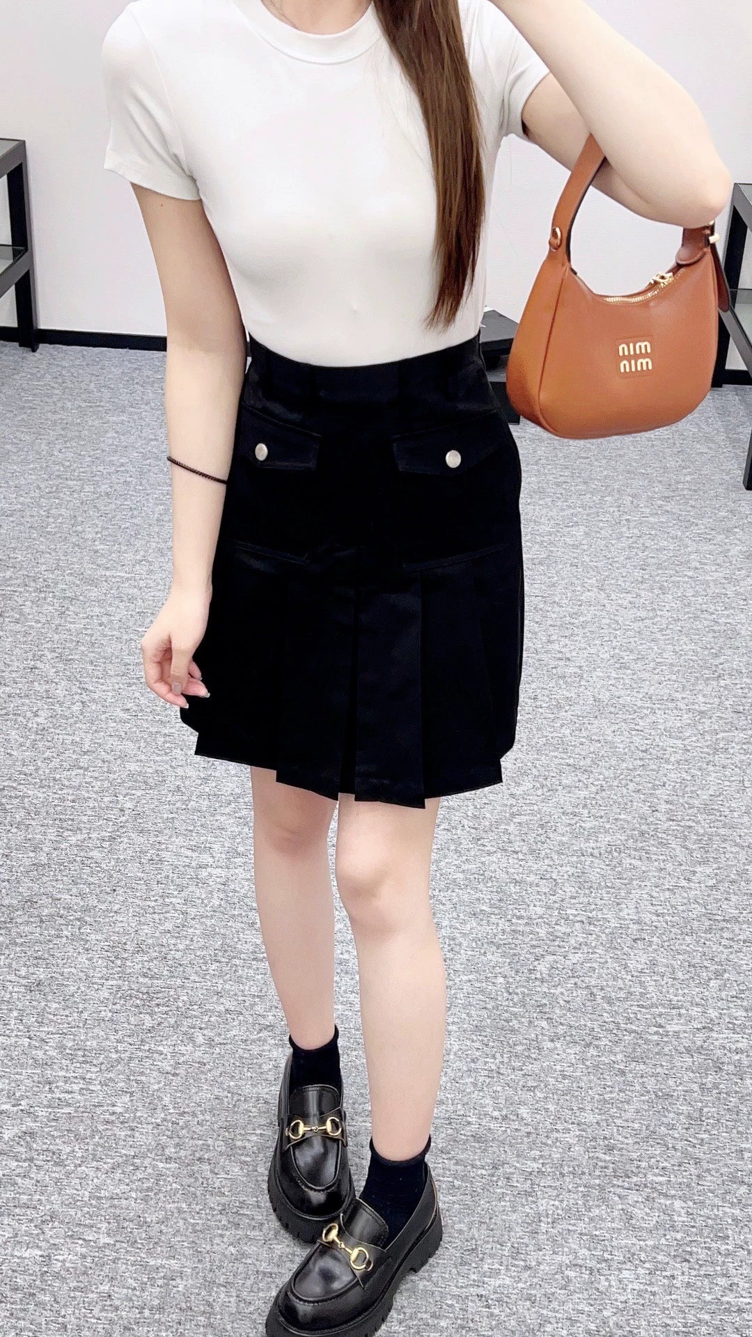 25fw High waisted pleated skirt