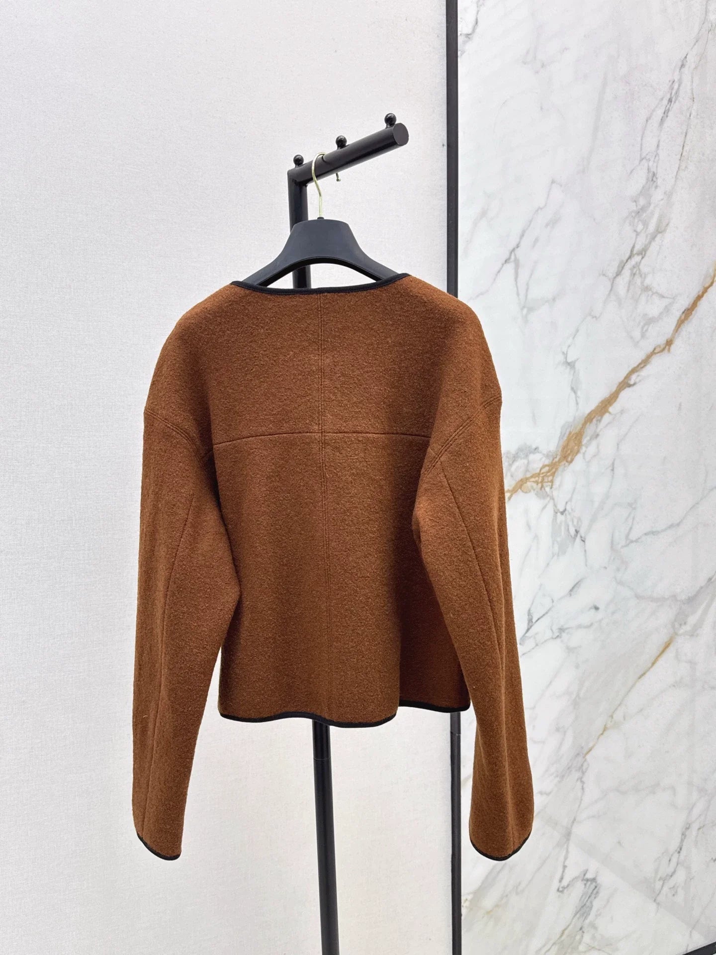 25fw Cape coat