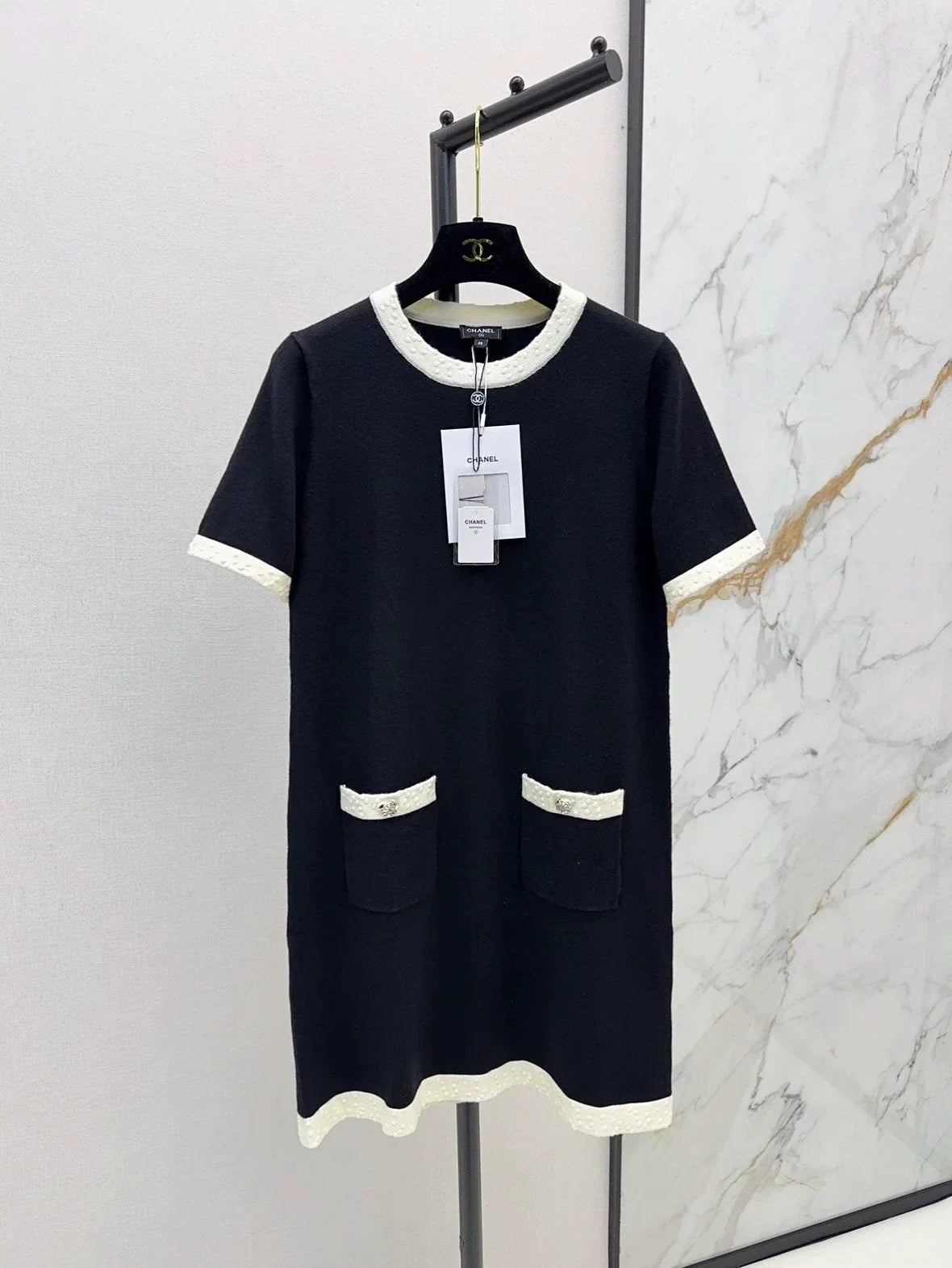 25fw Knitted short sleeved dress