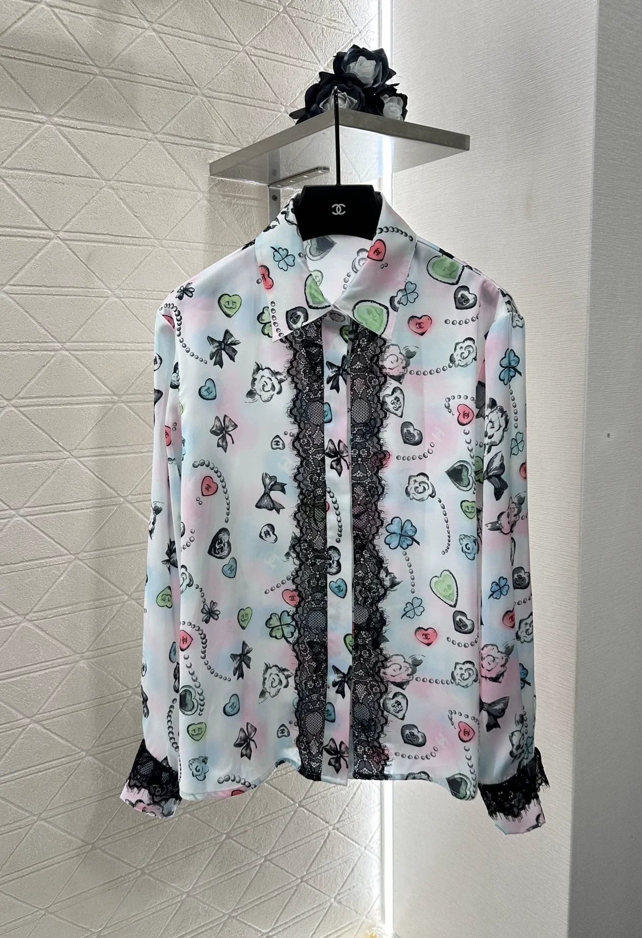 C 25 Reactive Print Lace Shirt and Pant Set