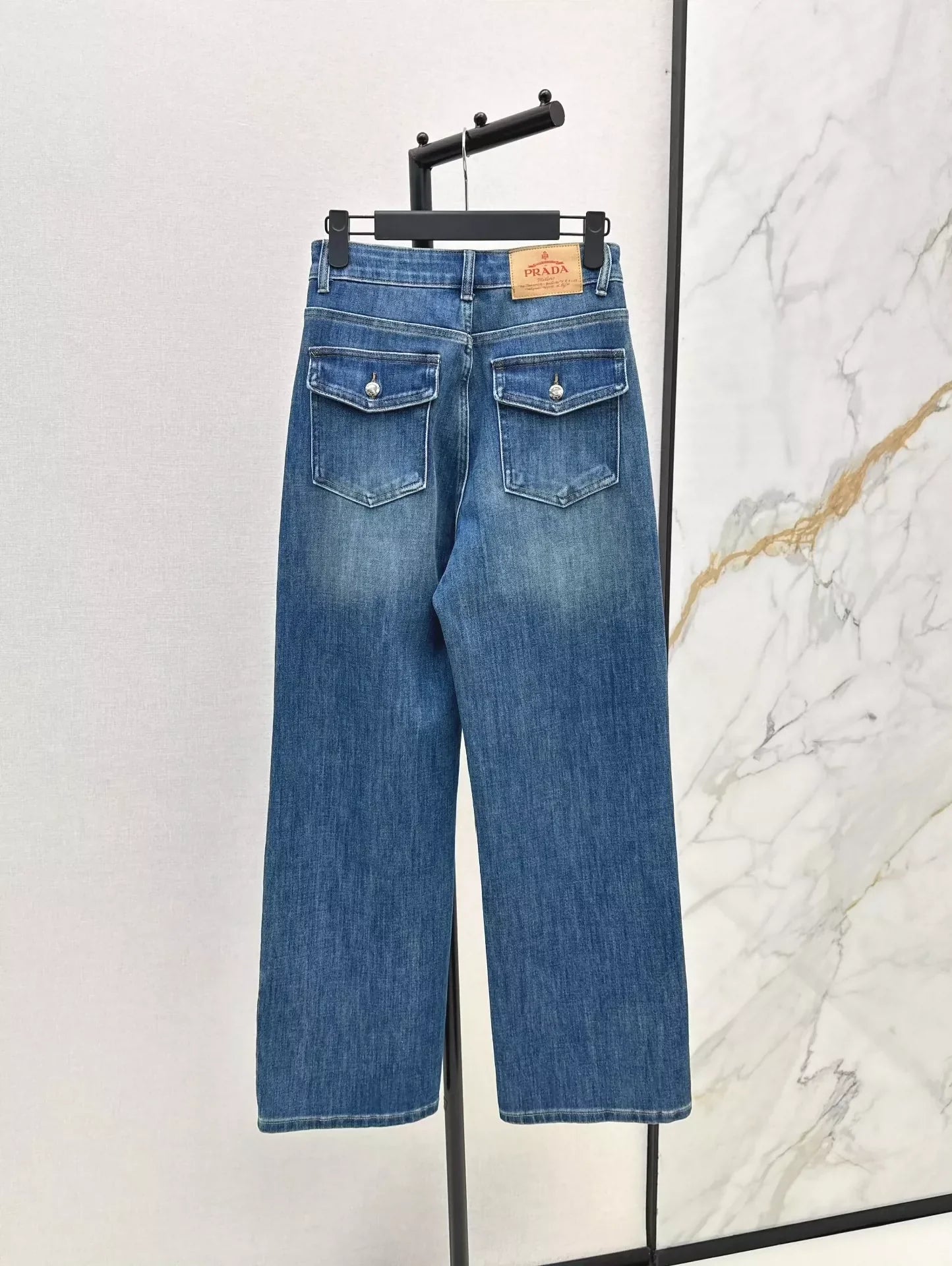 25fw Triangle logo straight leg jeans