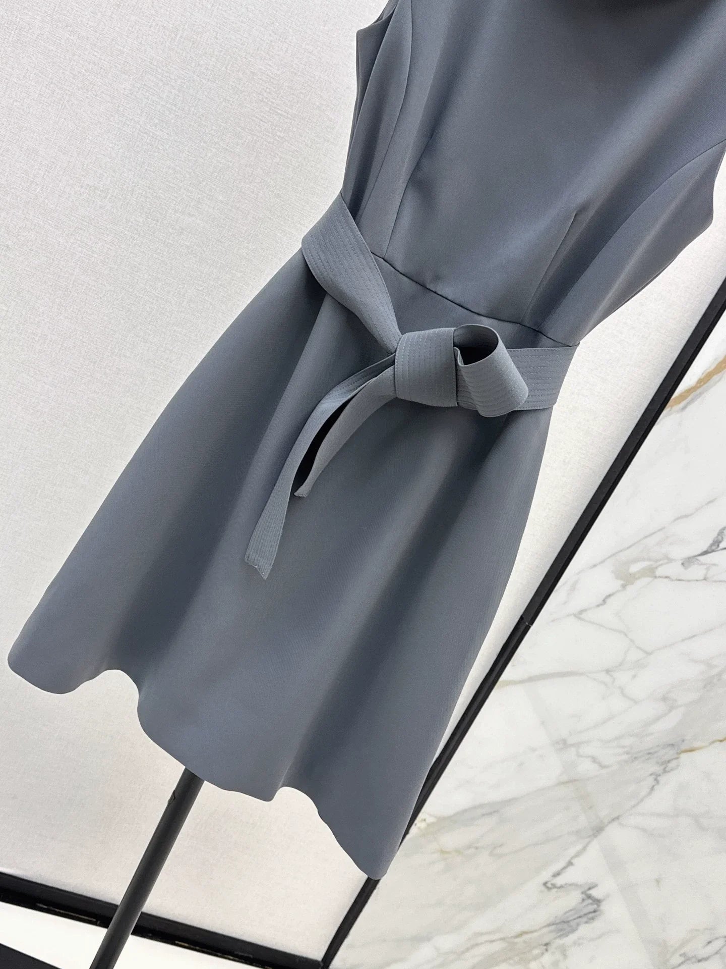 25fw Stand up collar belt dress