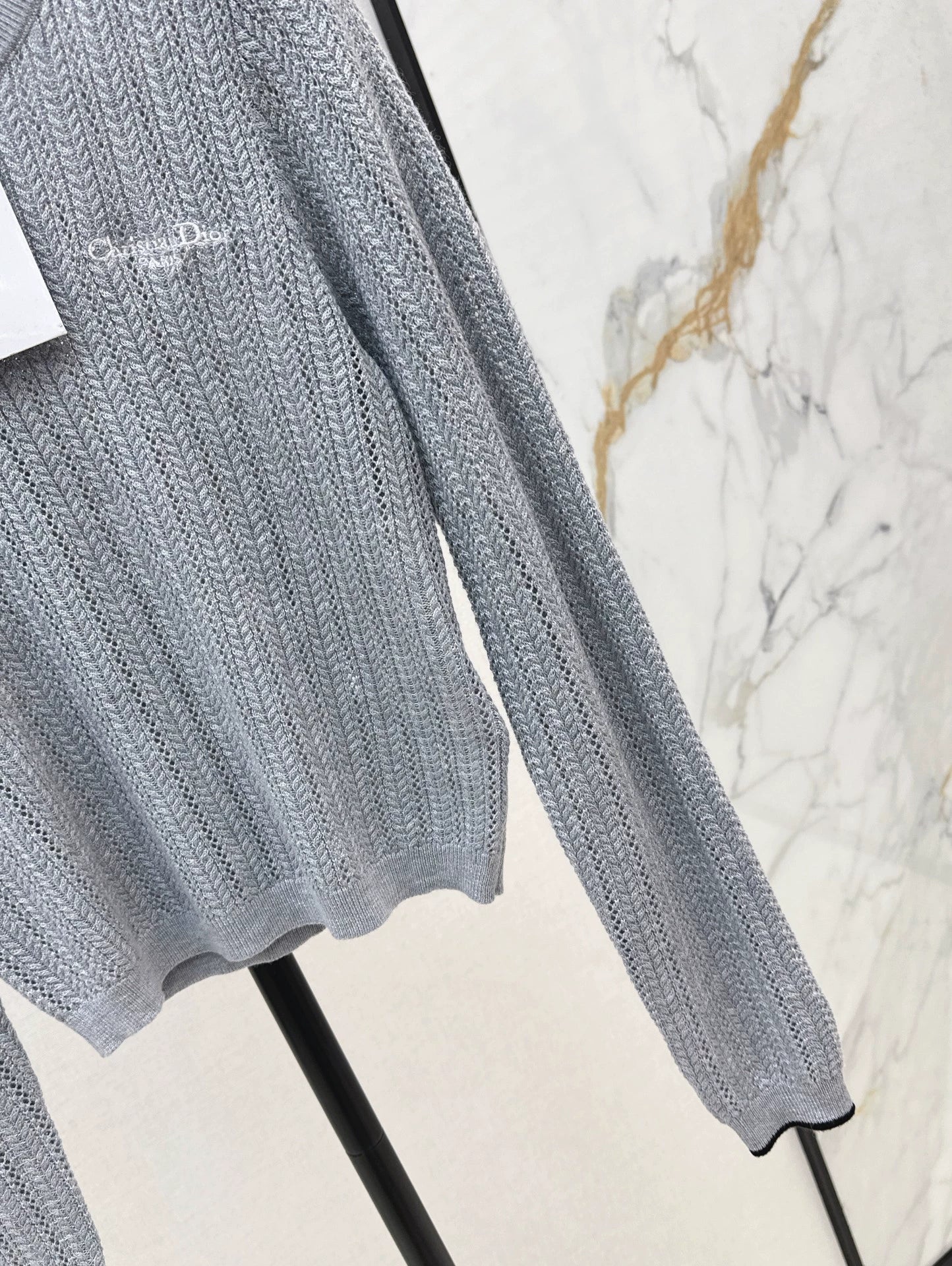 25fw Long sleeved knitted sweater