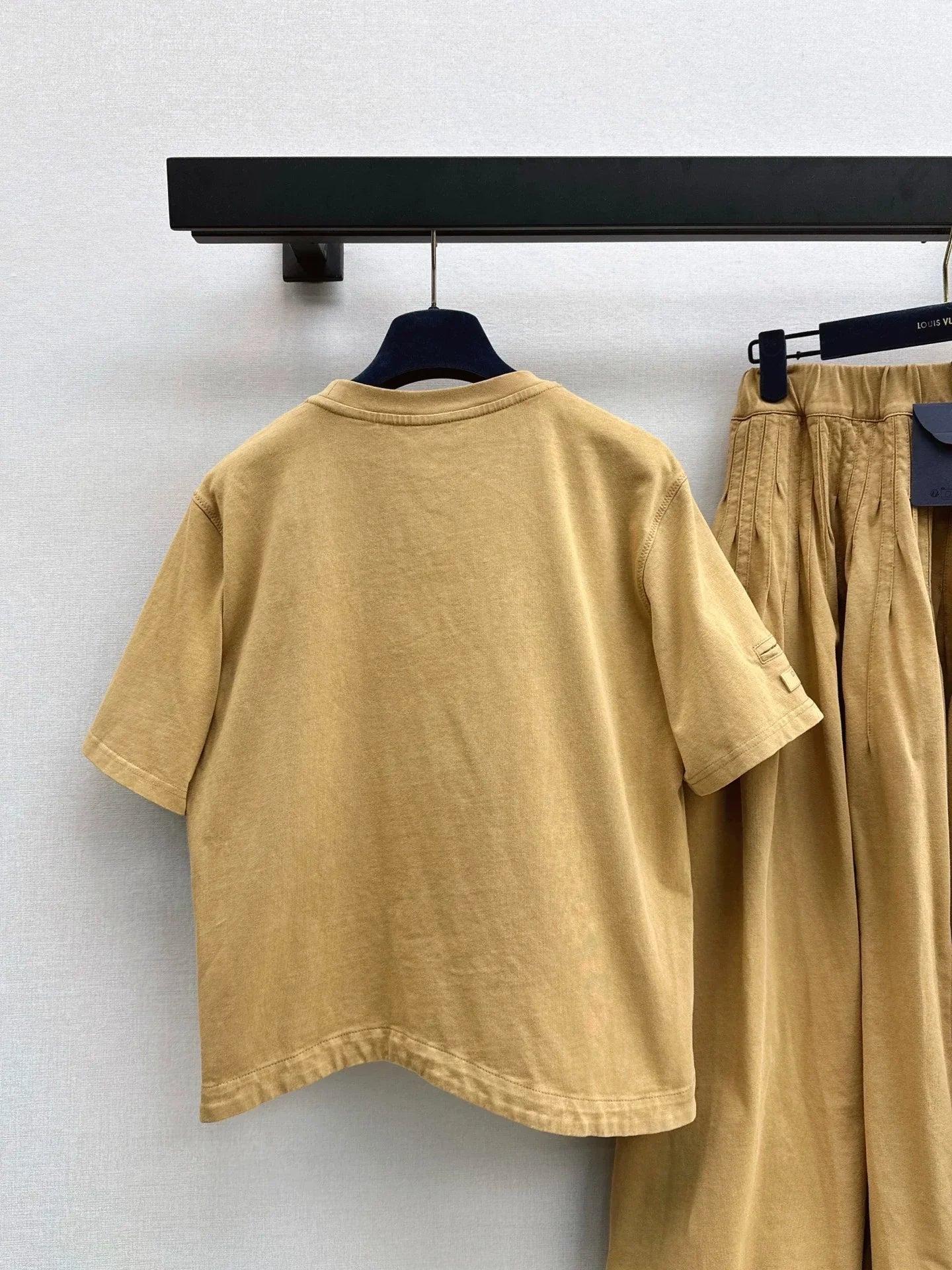 2025 Round neck distressed irregular short sleeved skirt set