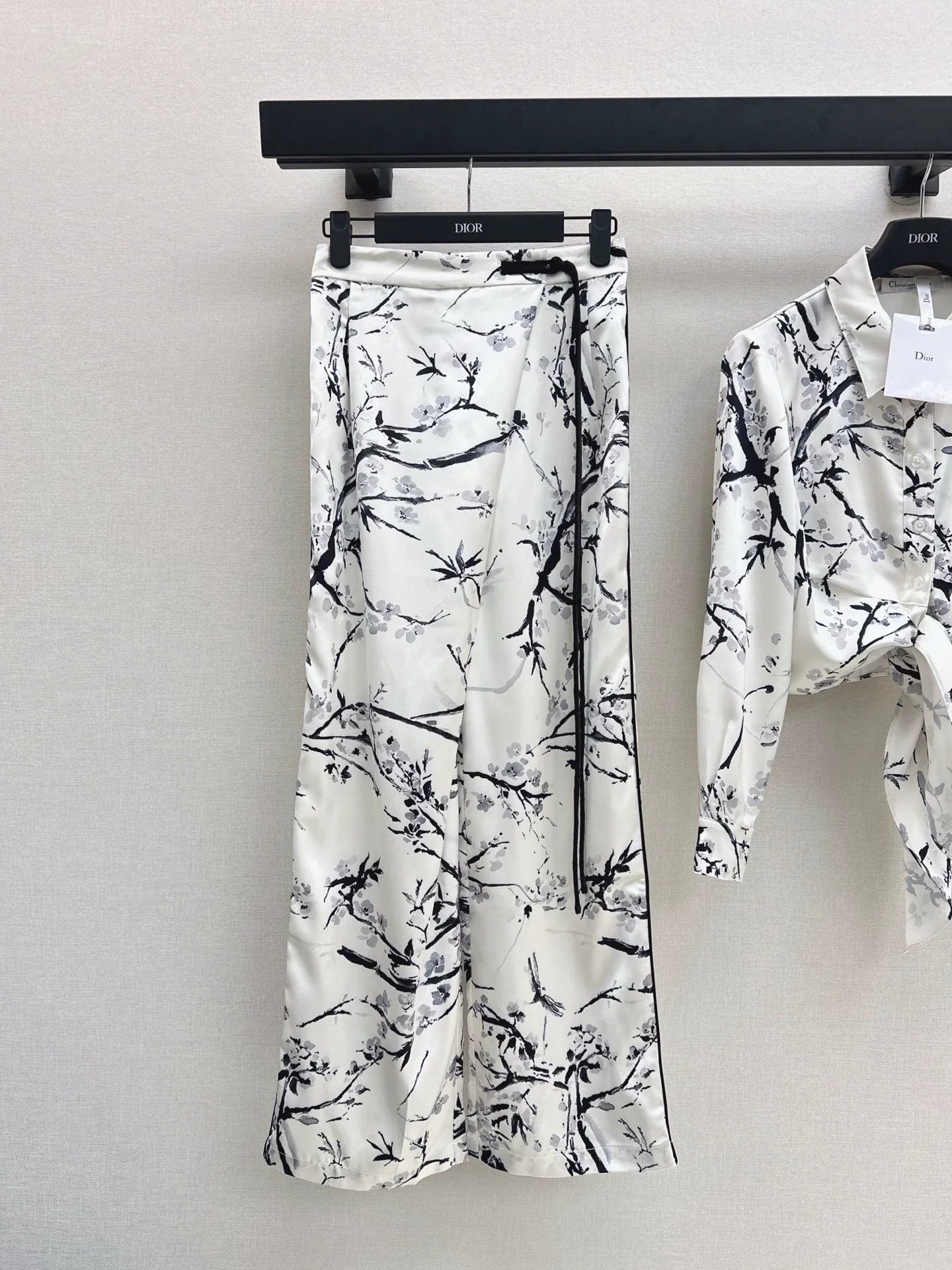 25fw Shirt+buckle decoration straight leg pants