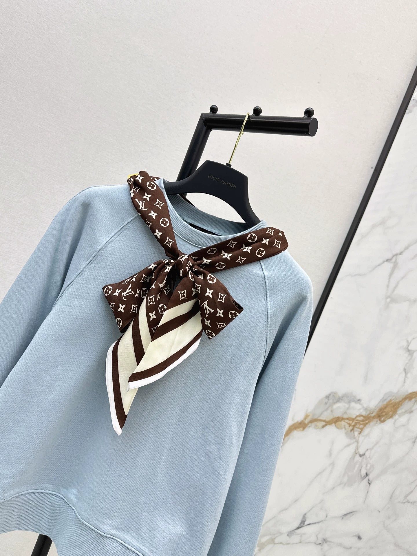 25fw Silk scarf pullover hoodie