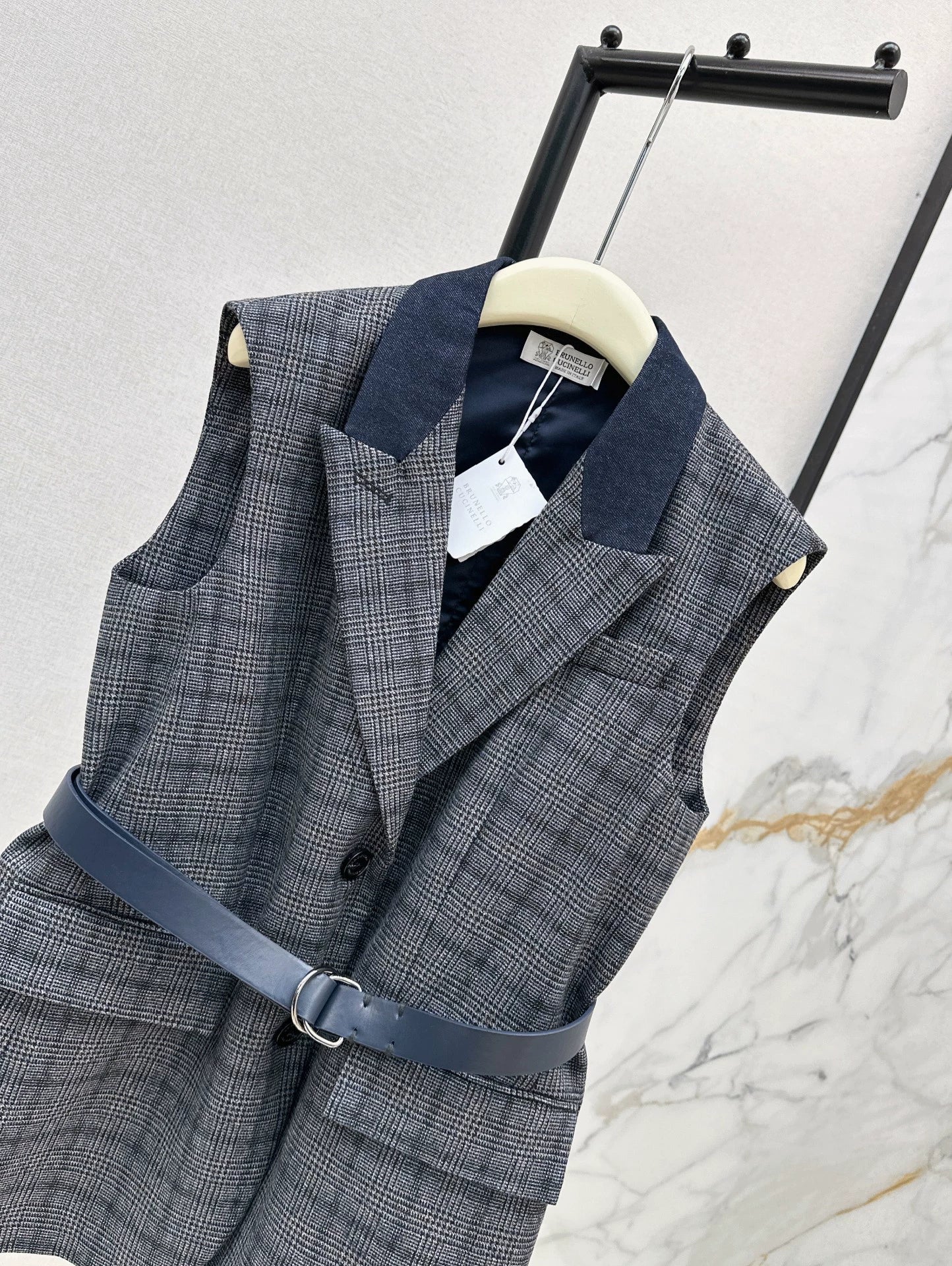 25fw Blue plaid suit vest