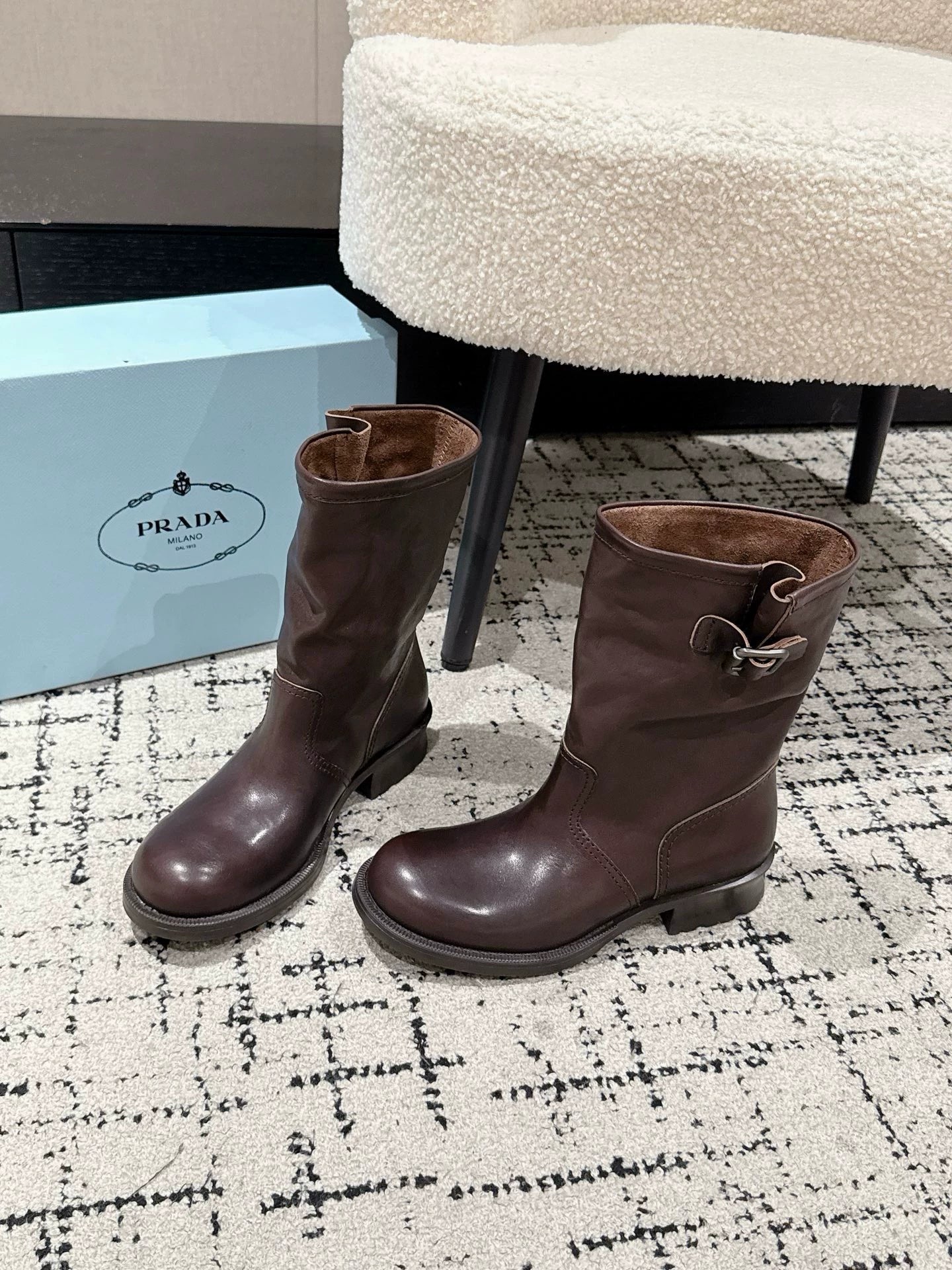 Motorcycle boots and short boots