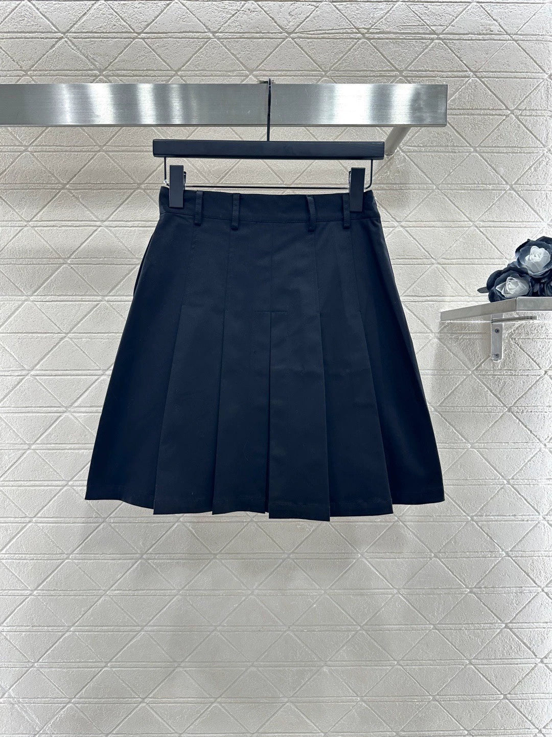25fw High waisted pleated skirt