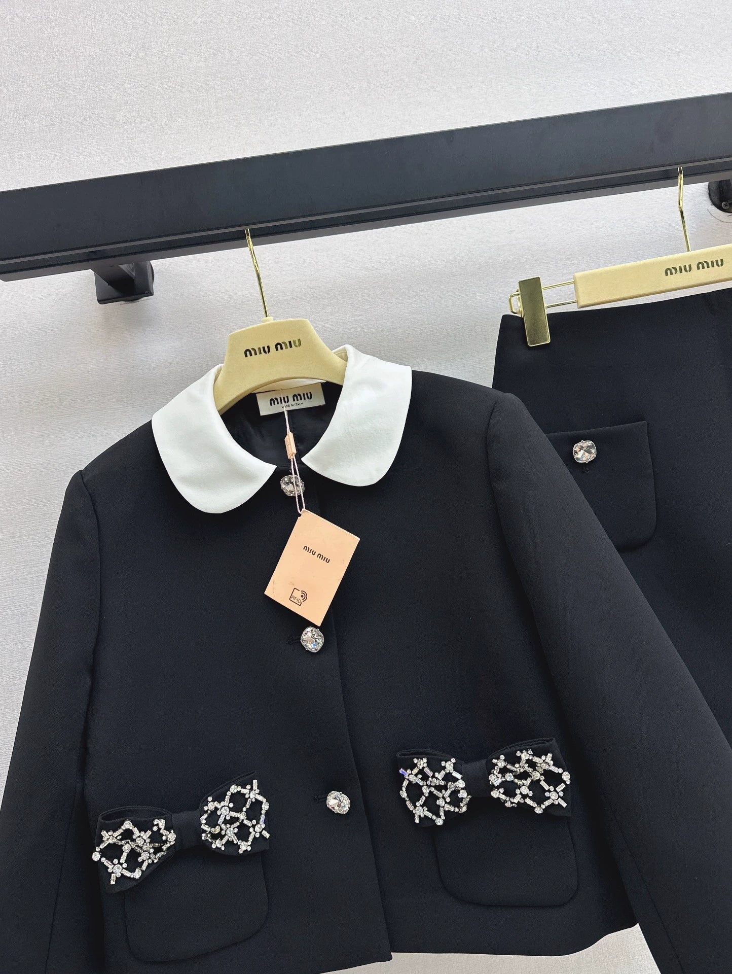 25fw Bow decoration pocket lapel jacket+skirt