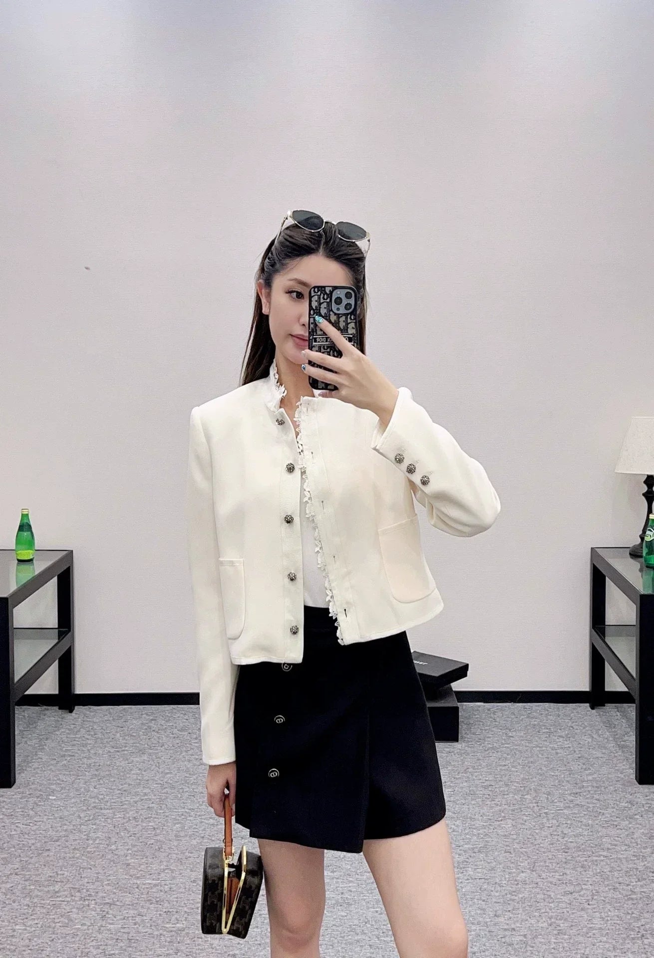 25fw Stand-up collar, water-soluble lace blazer.