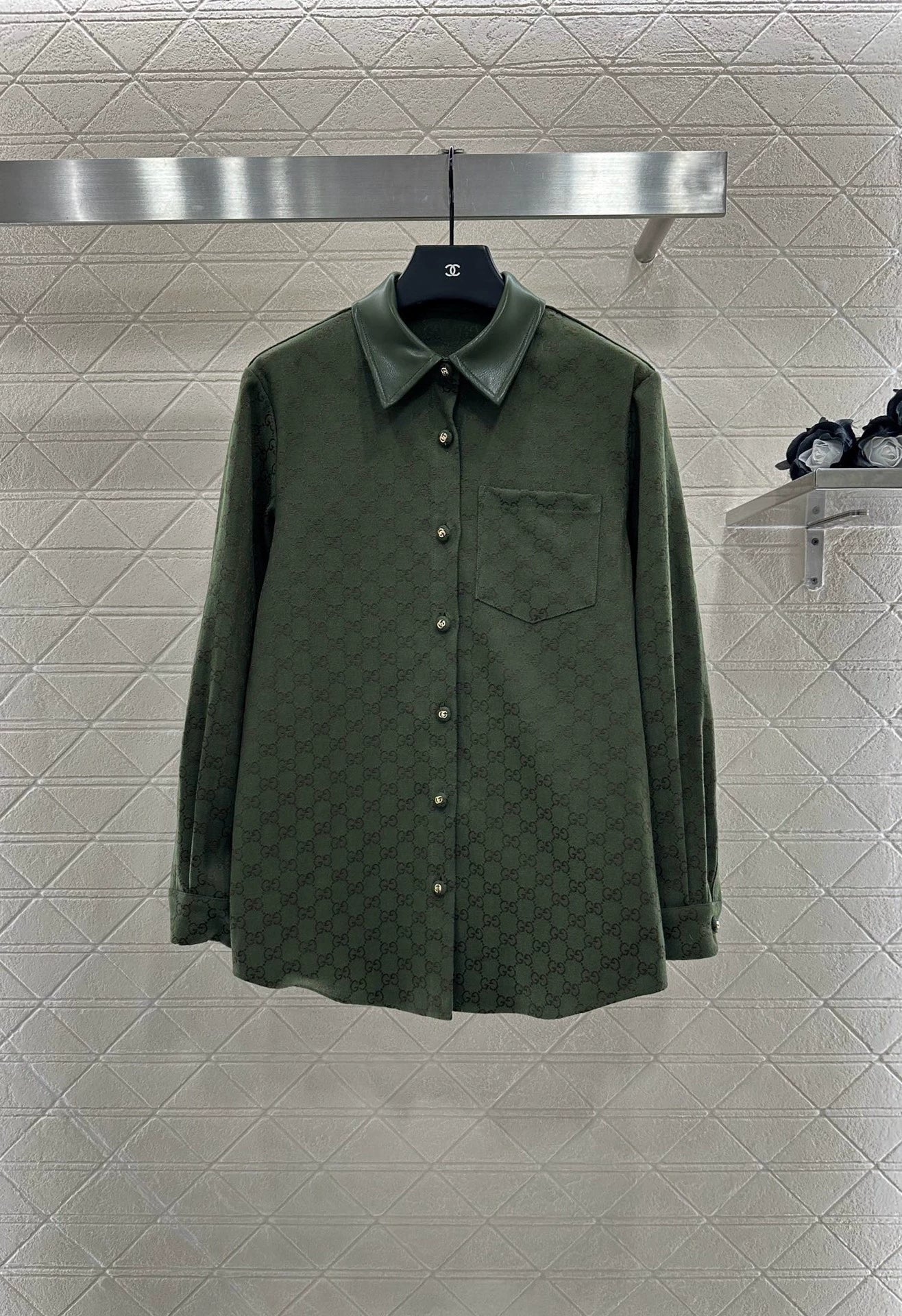25 Splicing jacquard shirt and pants set
