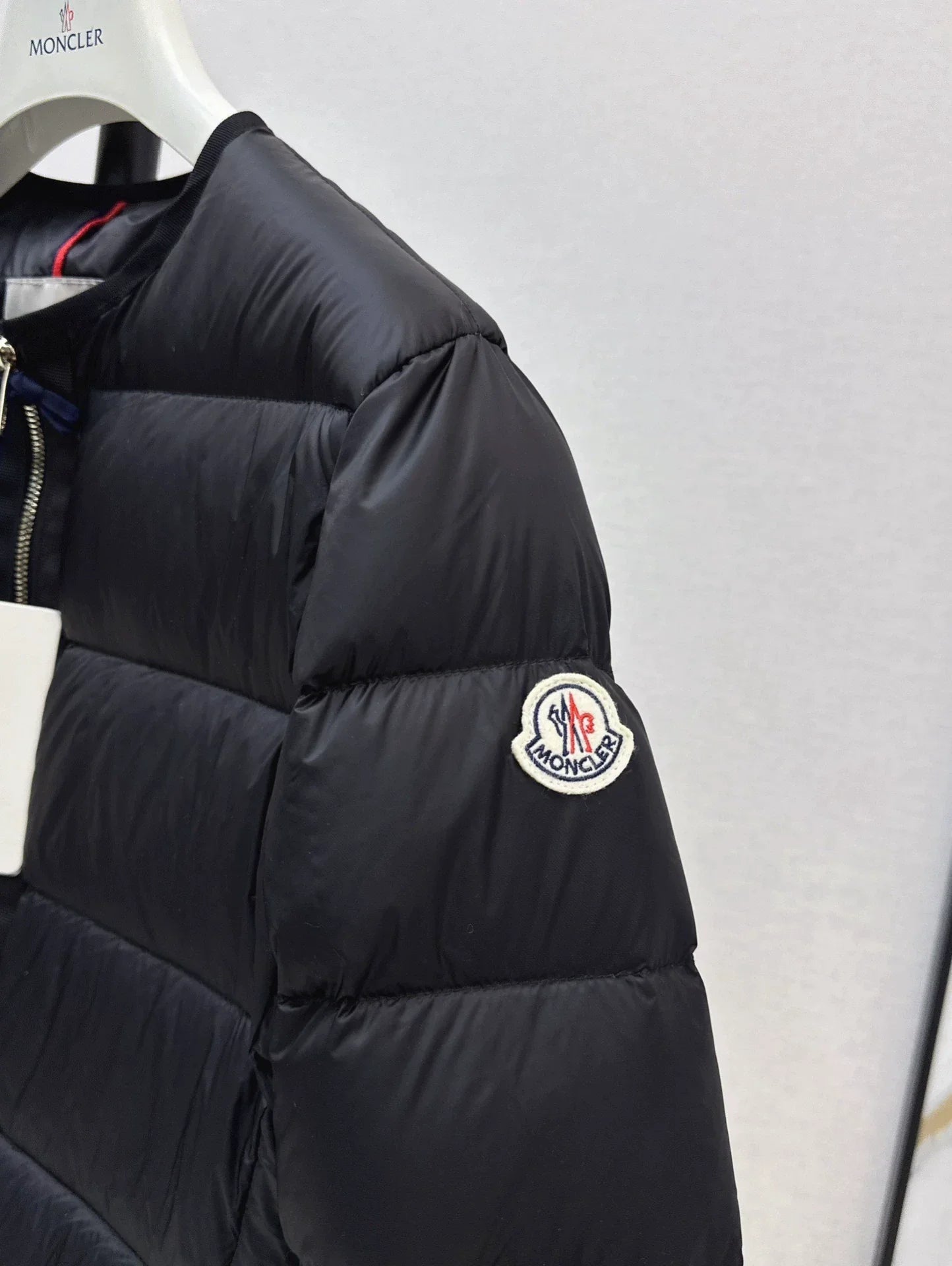 25fw Round neck down jacket