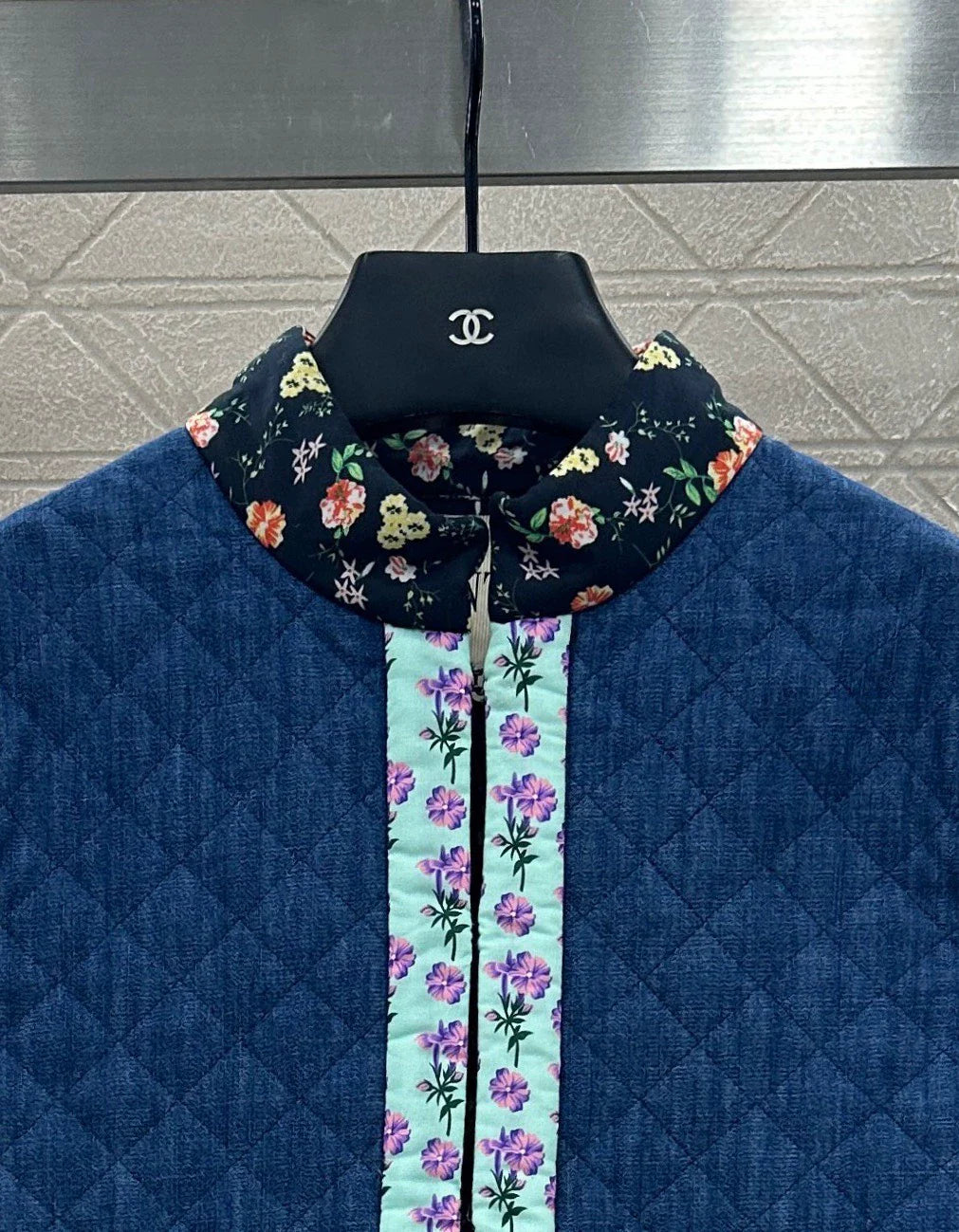 Val 25 Diamond-patterned jacket